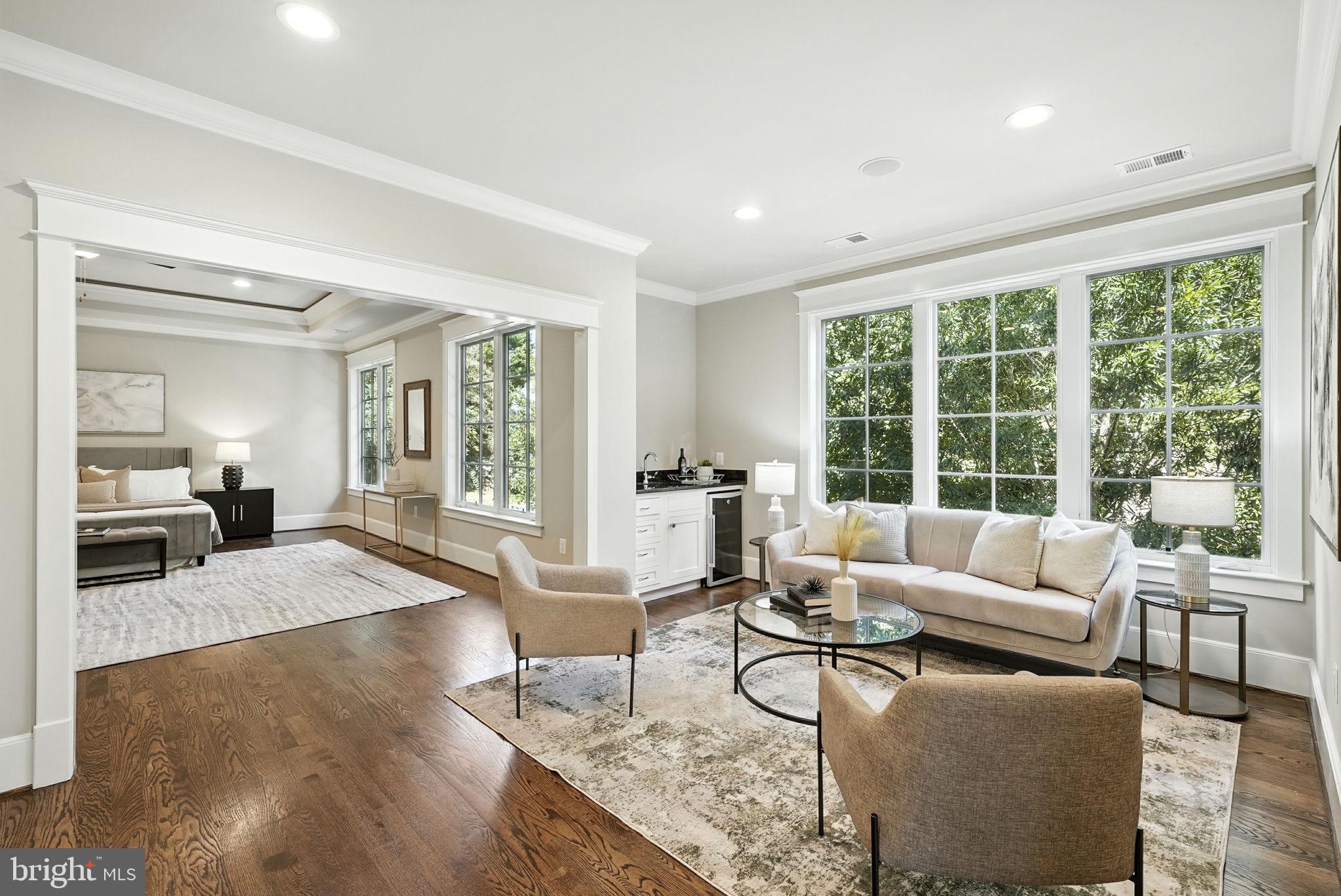 6434 NOBLE DRIVE
