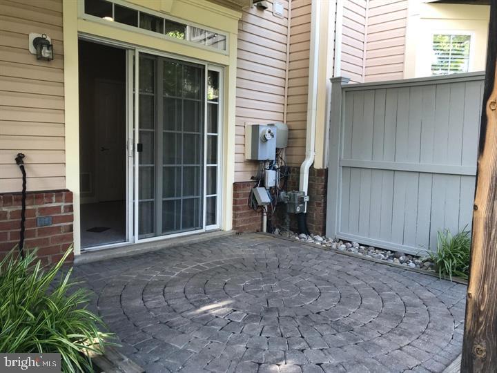 1924 LOGAN MANOR DRIVE