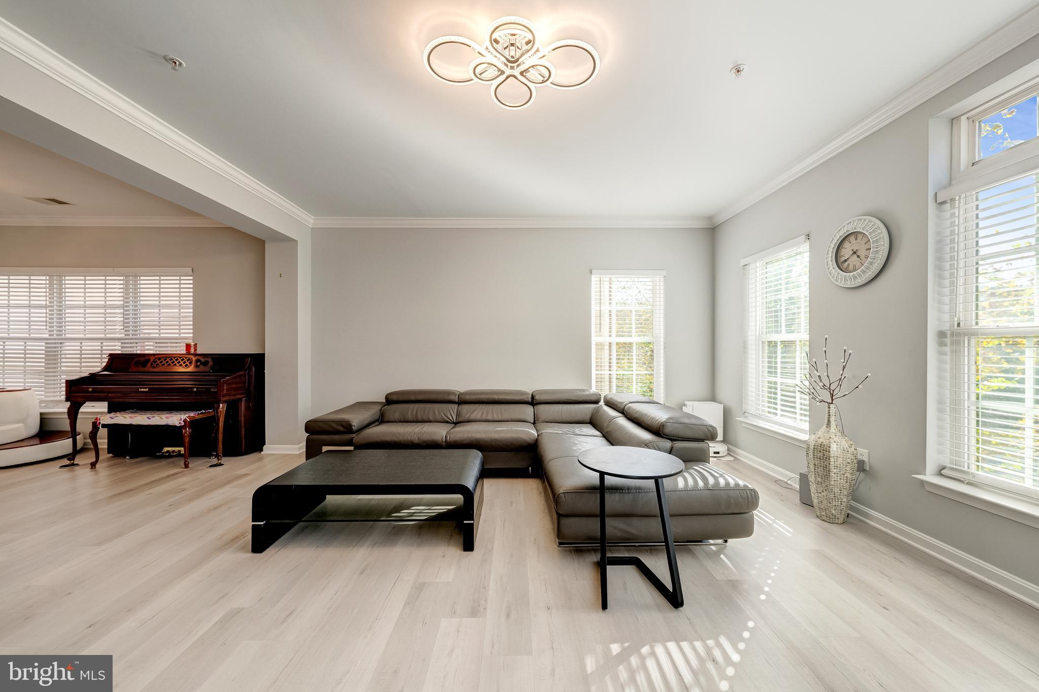 4628 BATTENBURG LANE