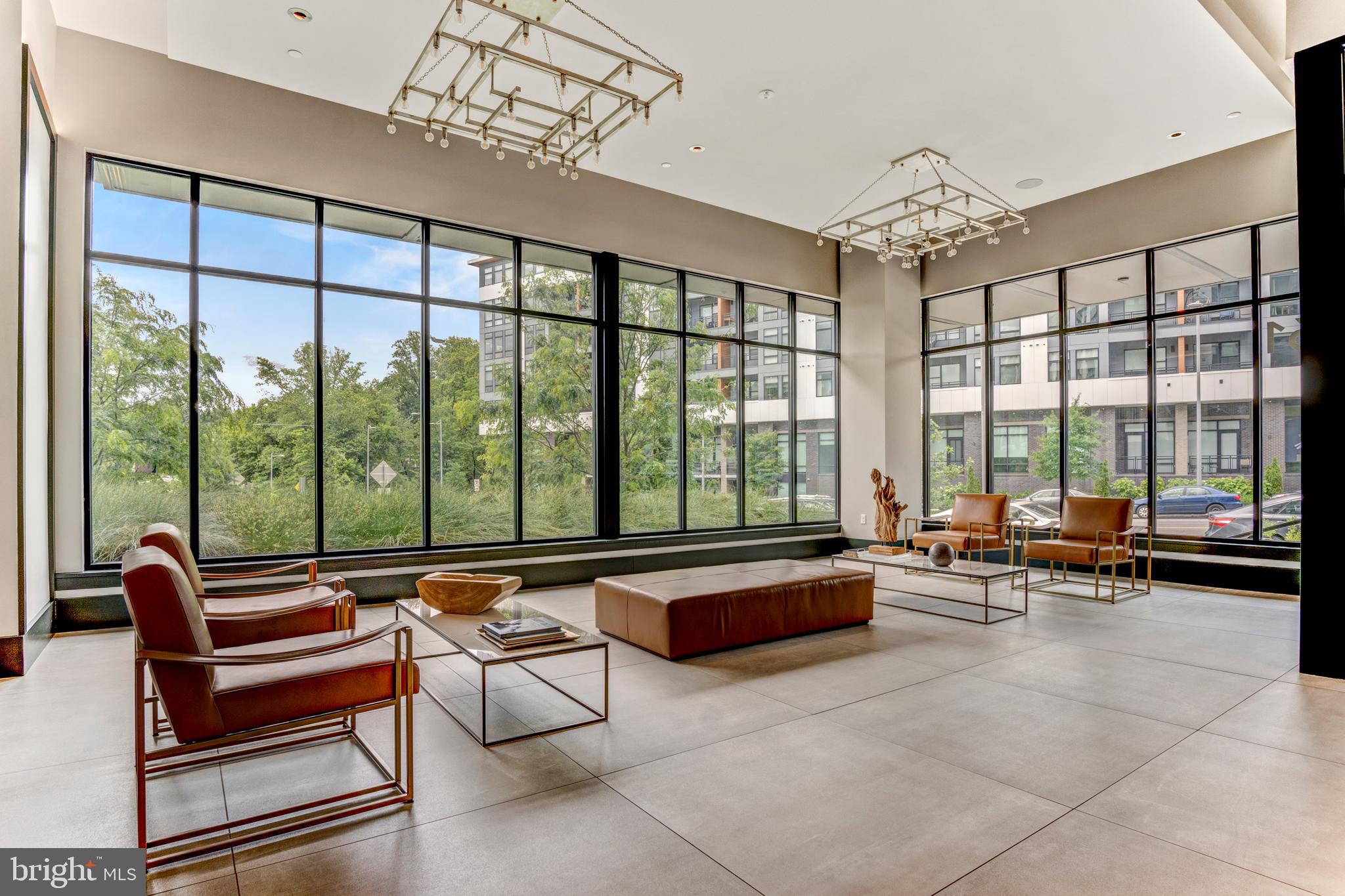 1761 OLD MEADOW ROAD 209