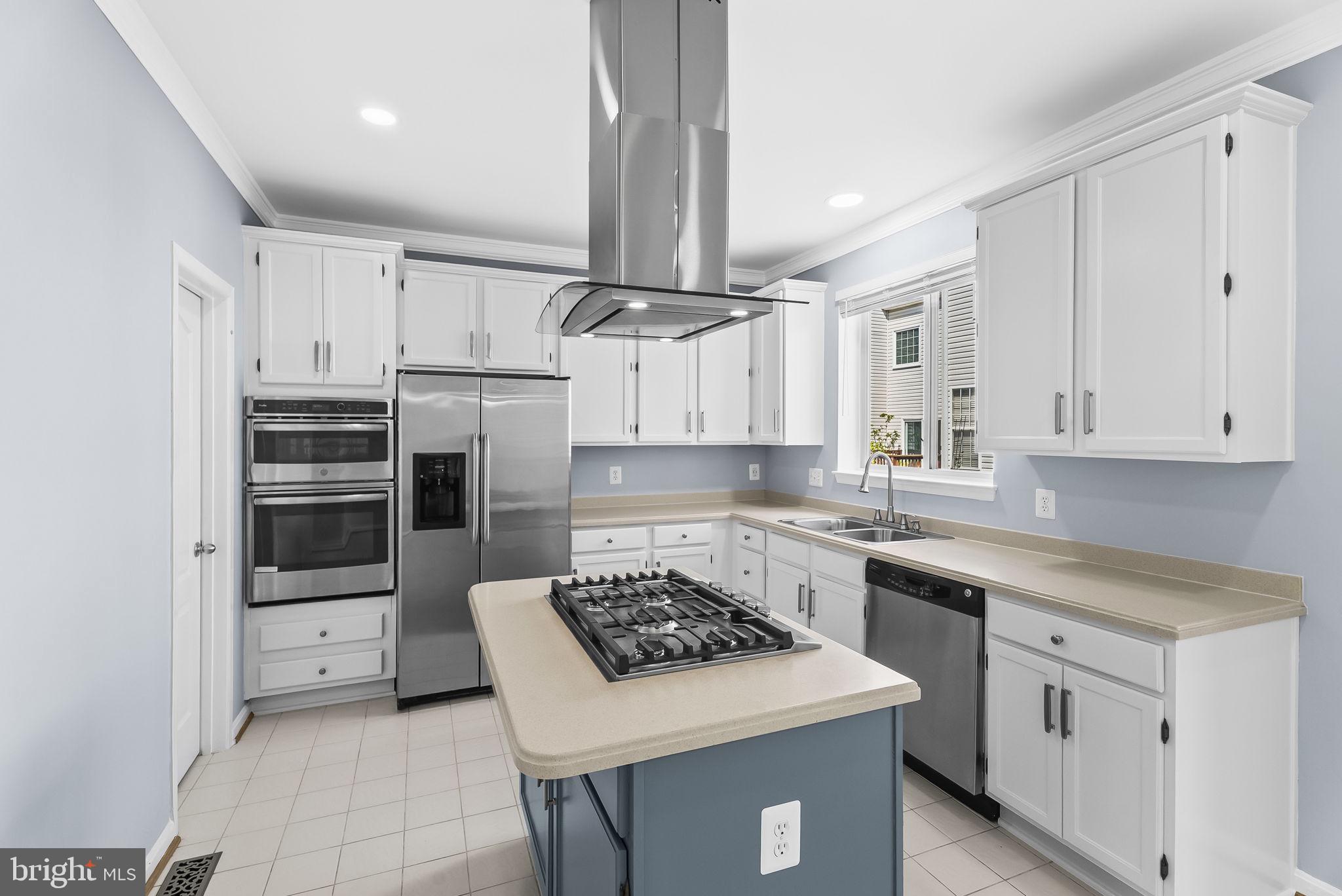 12917 WOOD CRESCENT CIRCLE