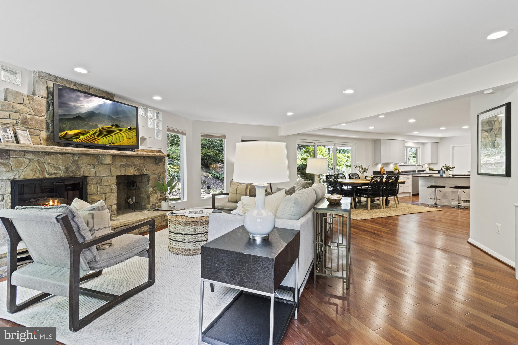 7107 ROXANN ROAD
