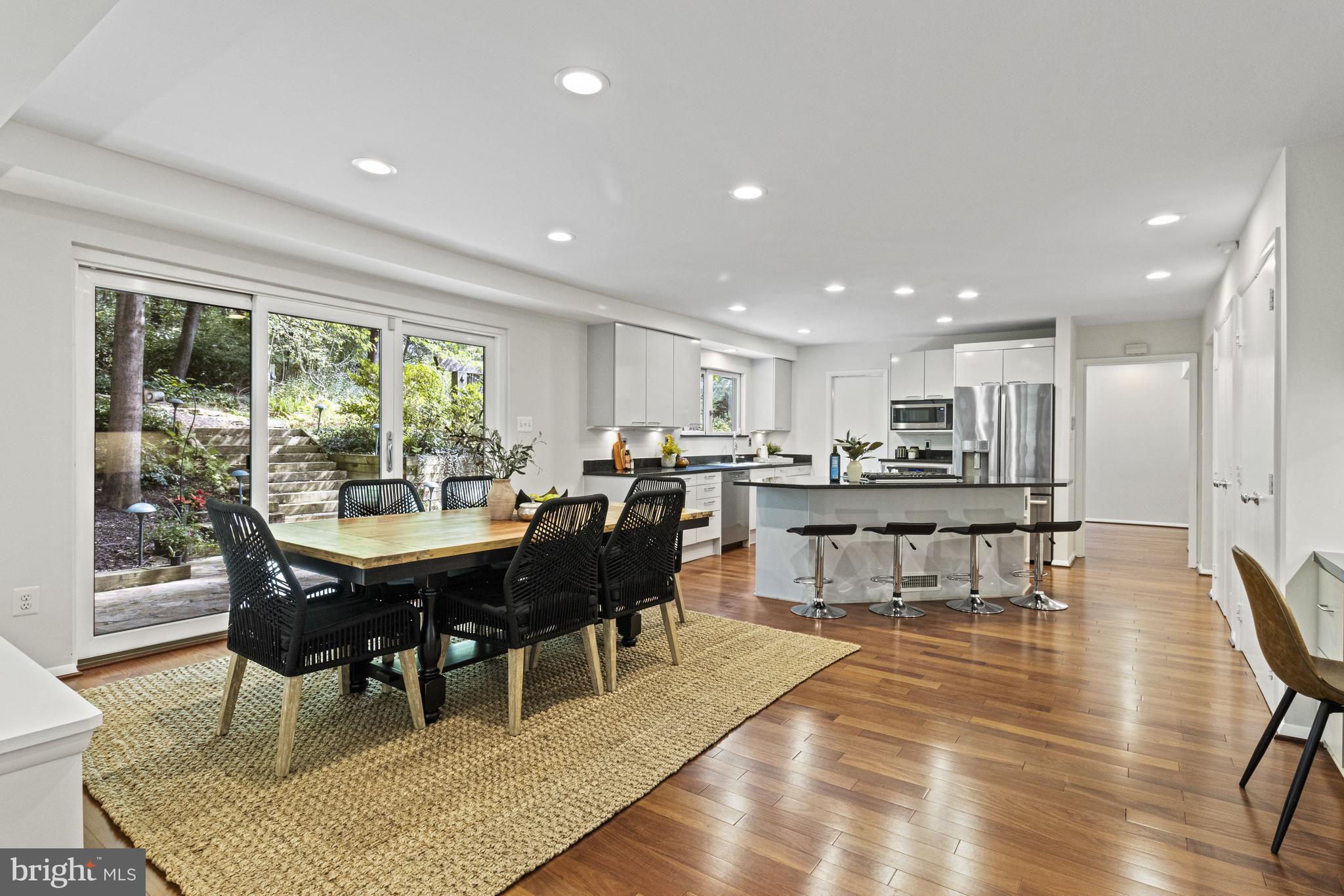 7107 ROXANN ROAD