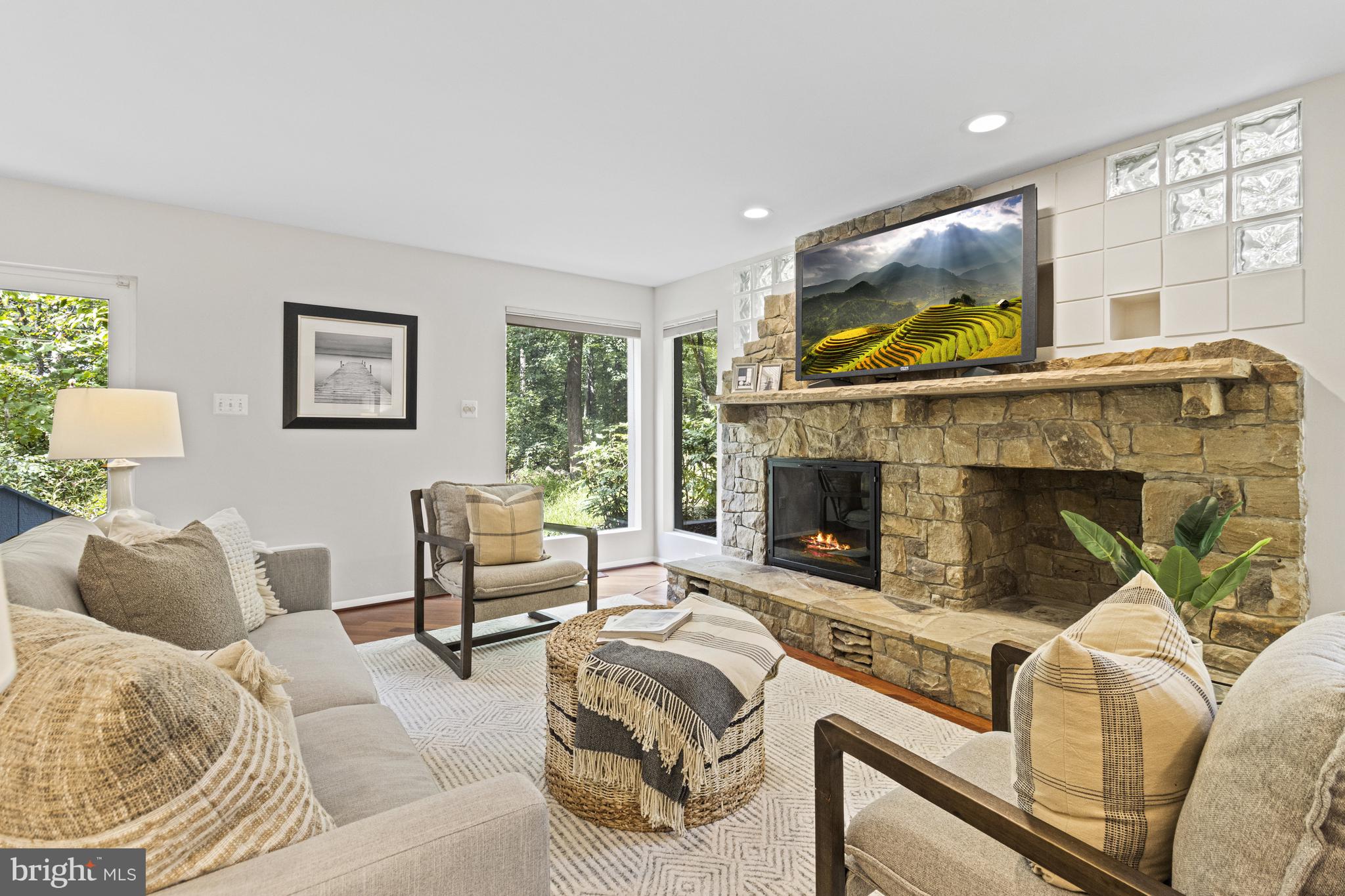 7107 ROXANN ROAD