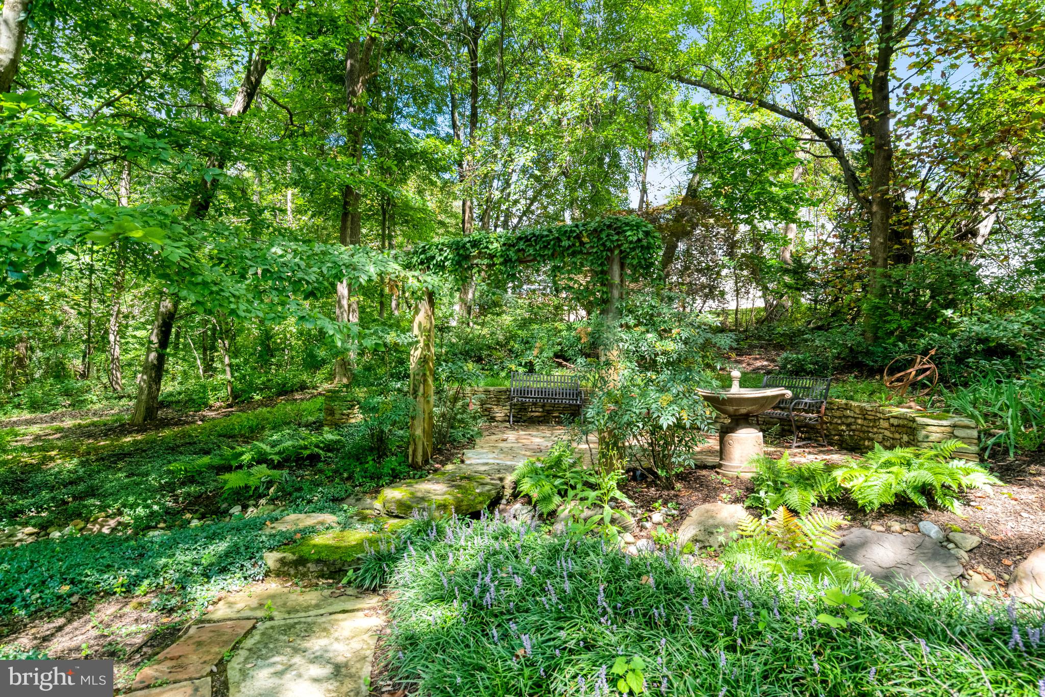7107 ROXANN ROAD
