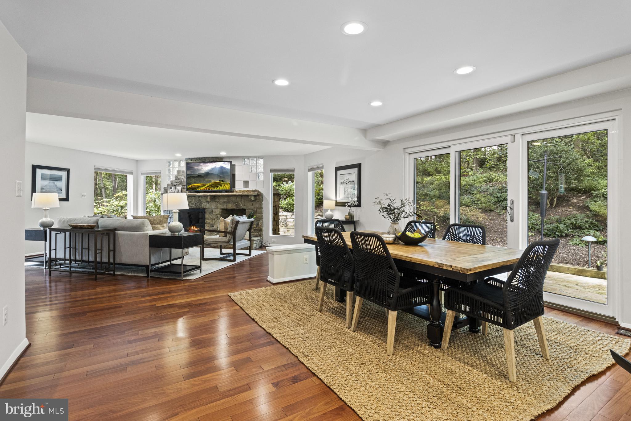 7107 ROXANN ROAD