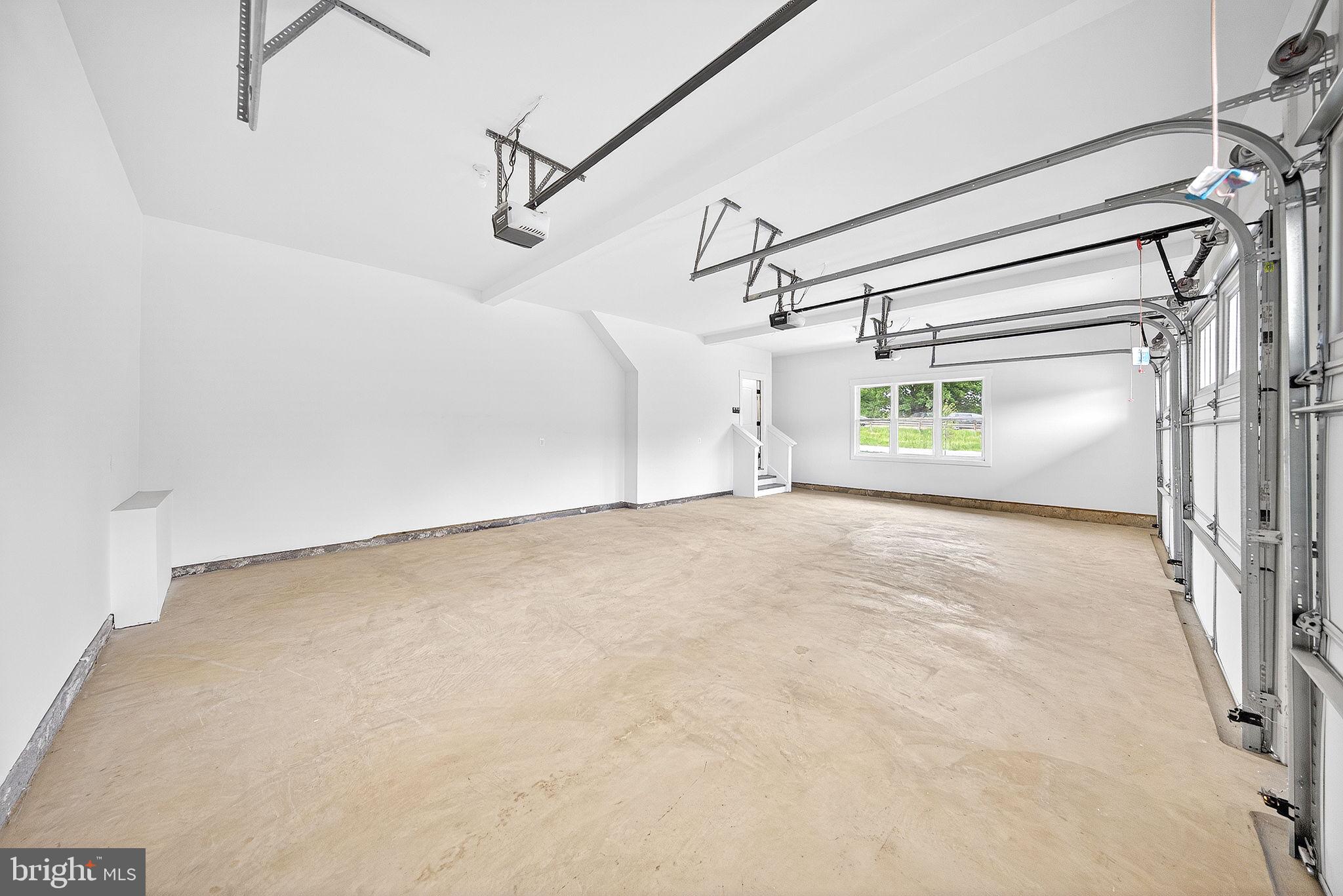 3913 VICTORIA OAKS TRAIL