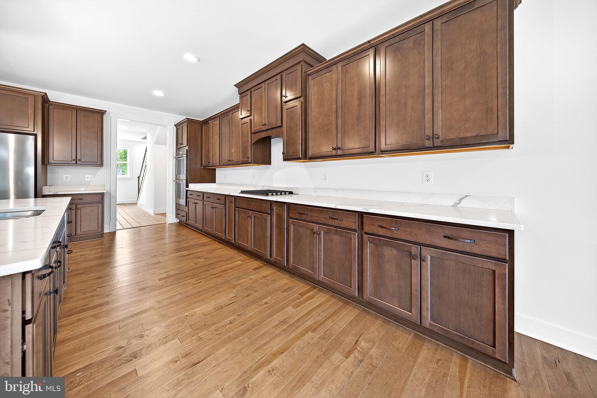 3913 VICTORIA OAKS TRAIL