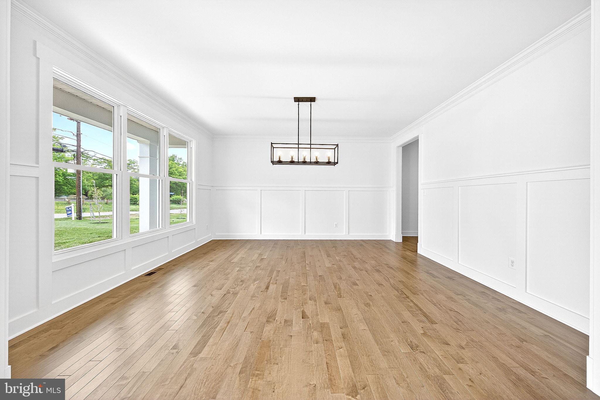 3913 VICTORIA OAKS TRAIL