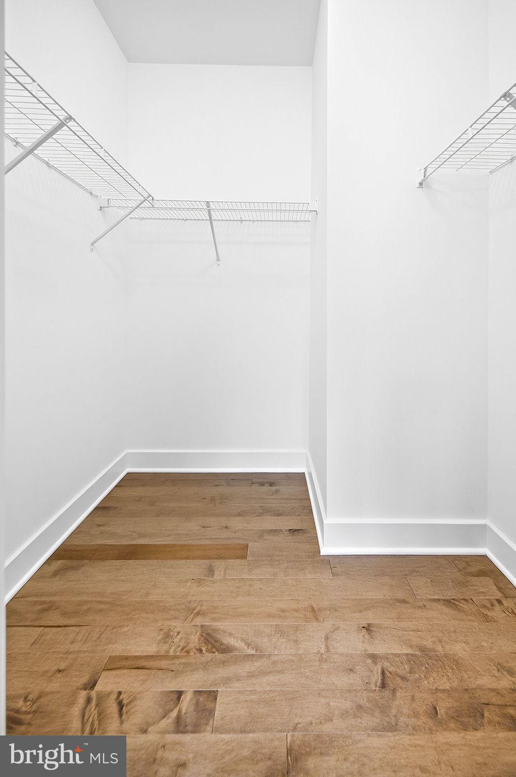 3913 VICTORIA OAKS TRAIL