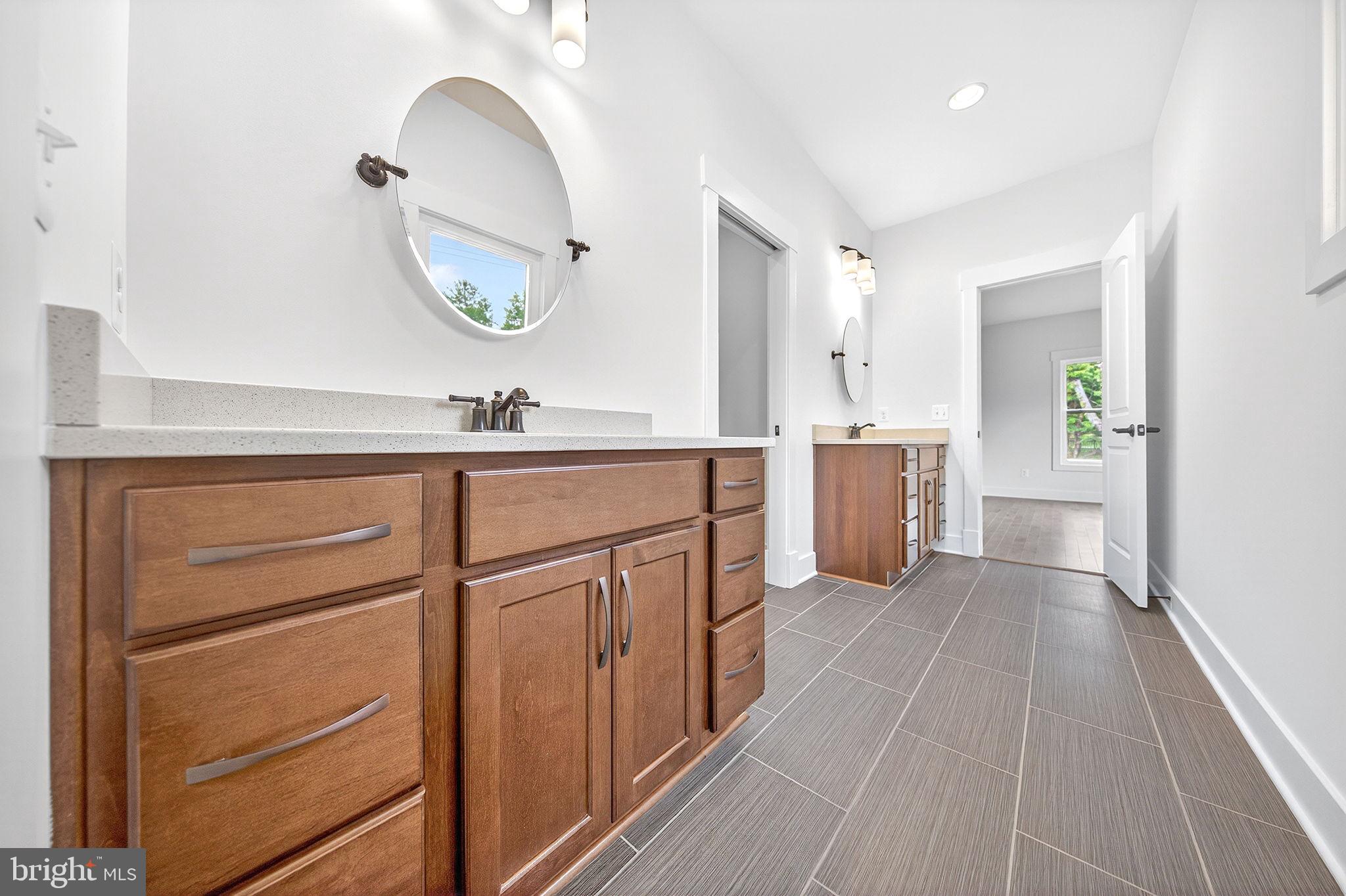 3913 VICTORIA OAKS TRAIL