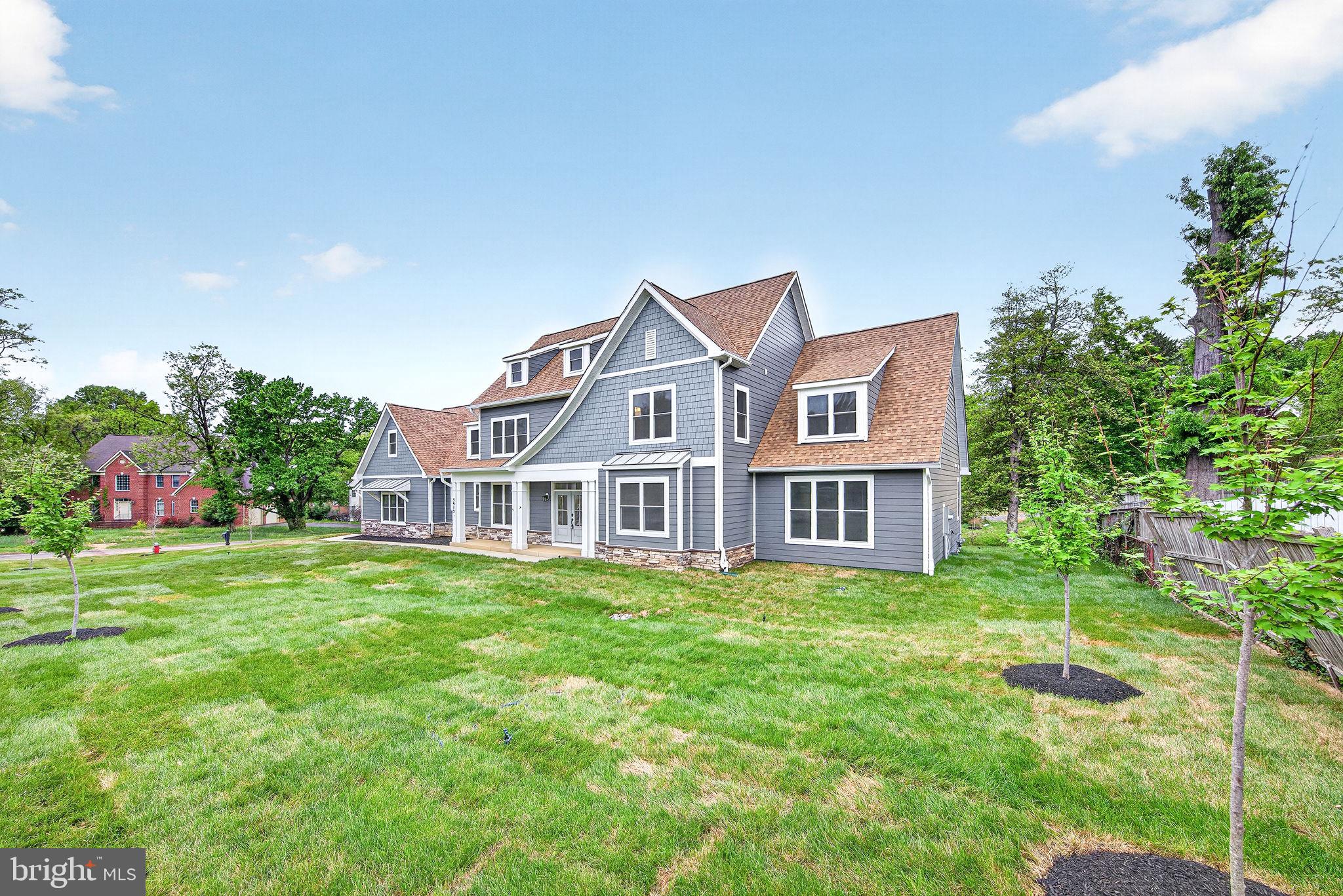 3913 VICTORIA OAKS TRAIL