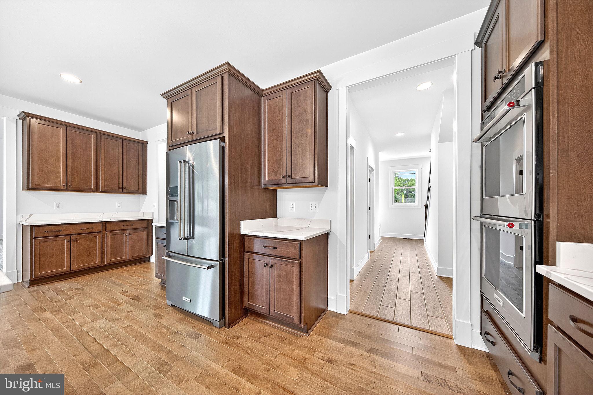 3913 VICTORIA OAKS TRAIL