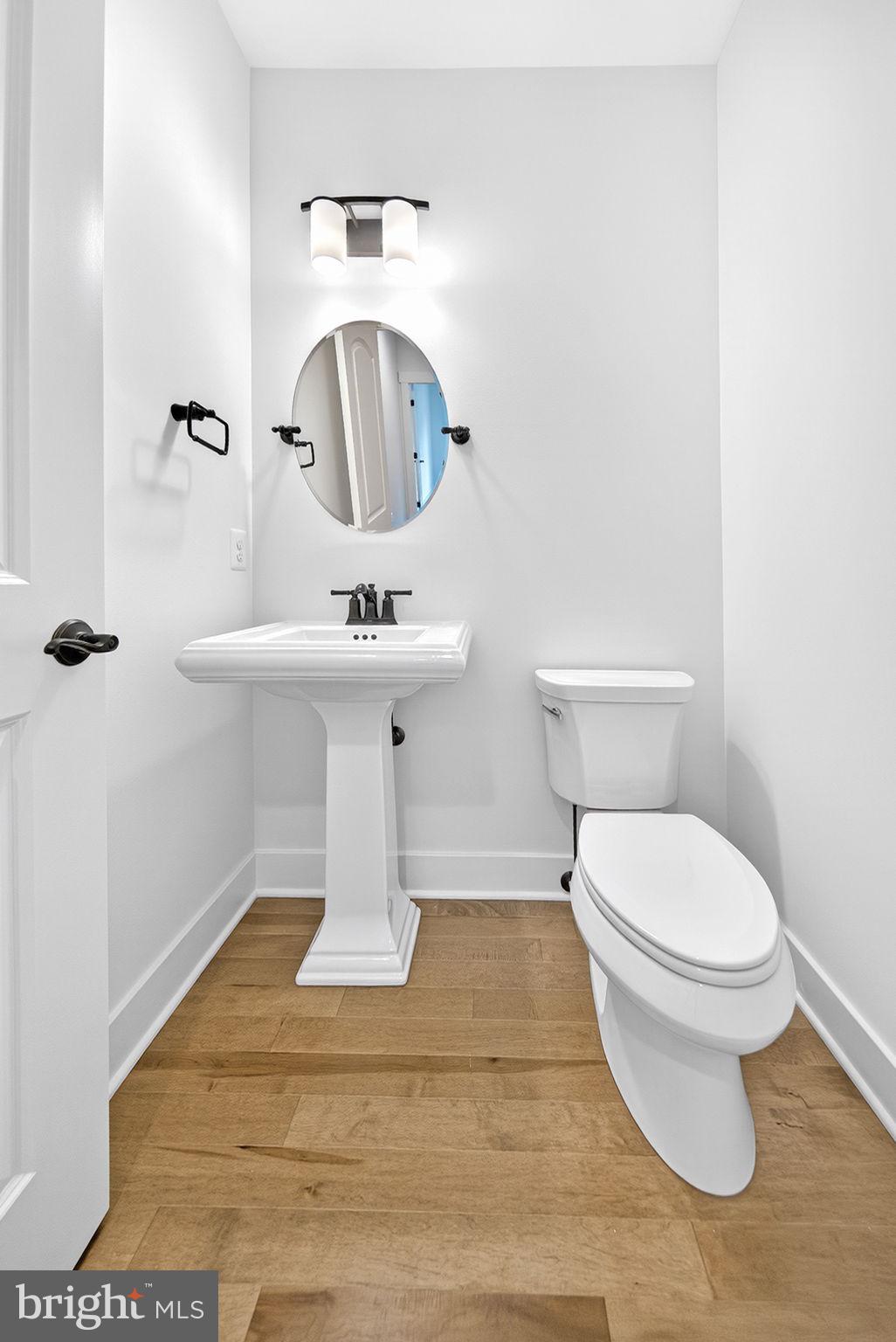 3913 VICTORIA OAKS TRAIL