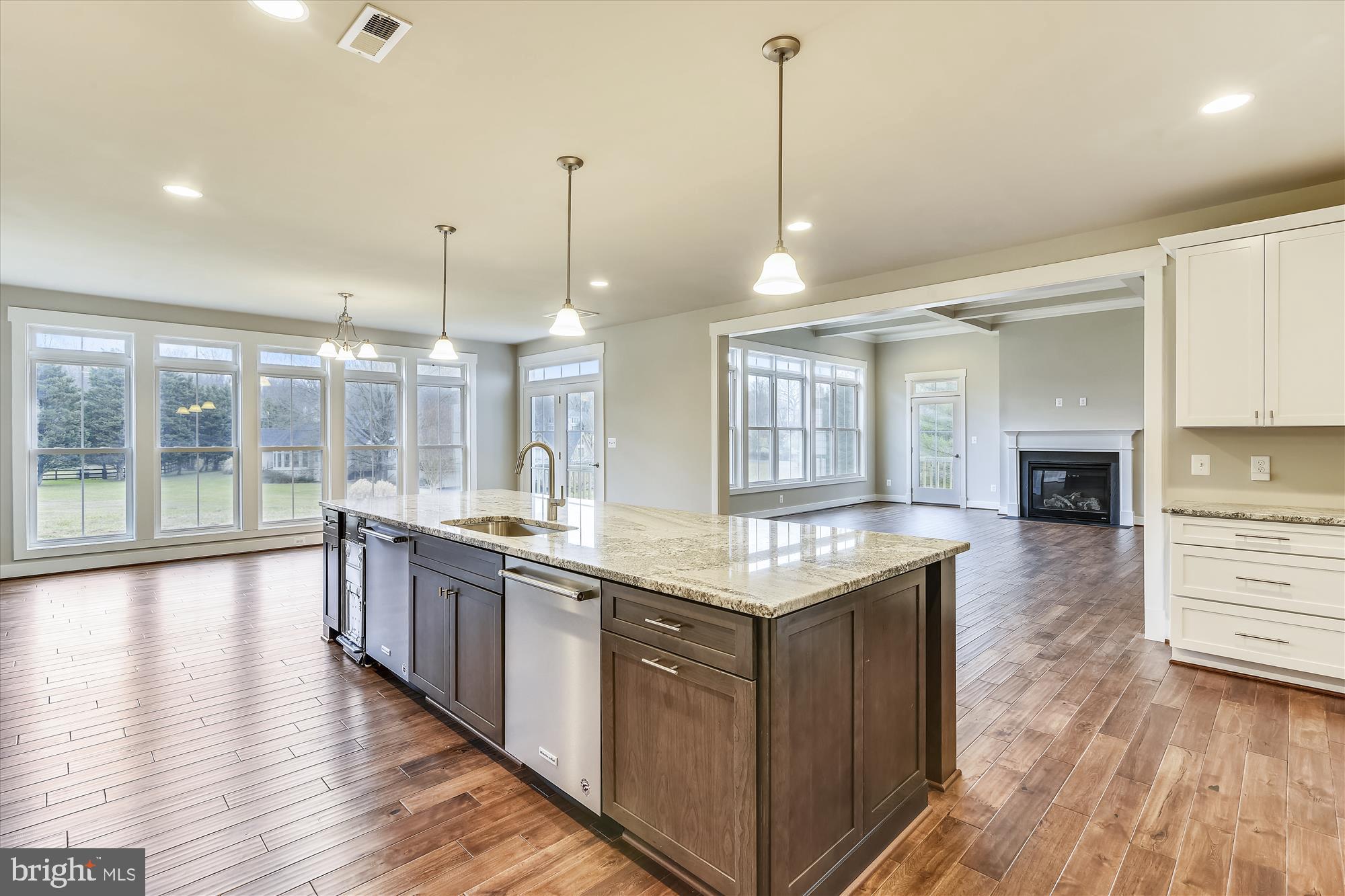 3913 VICTORIA OAKS TRAIL