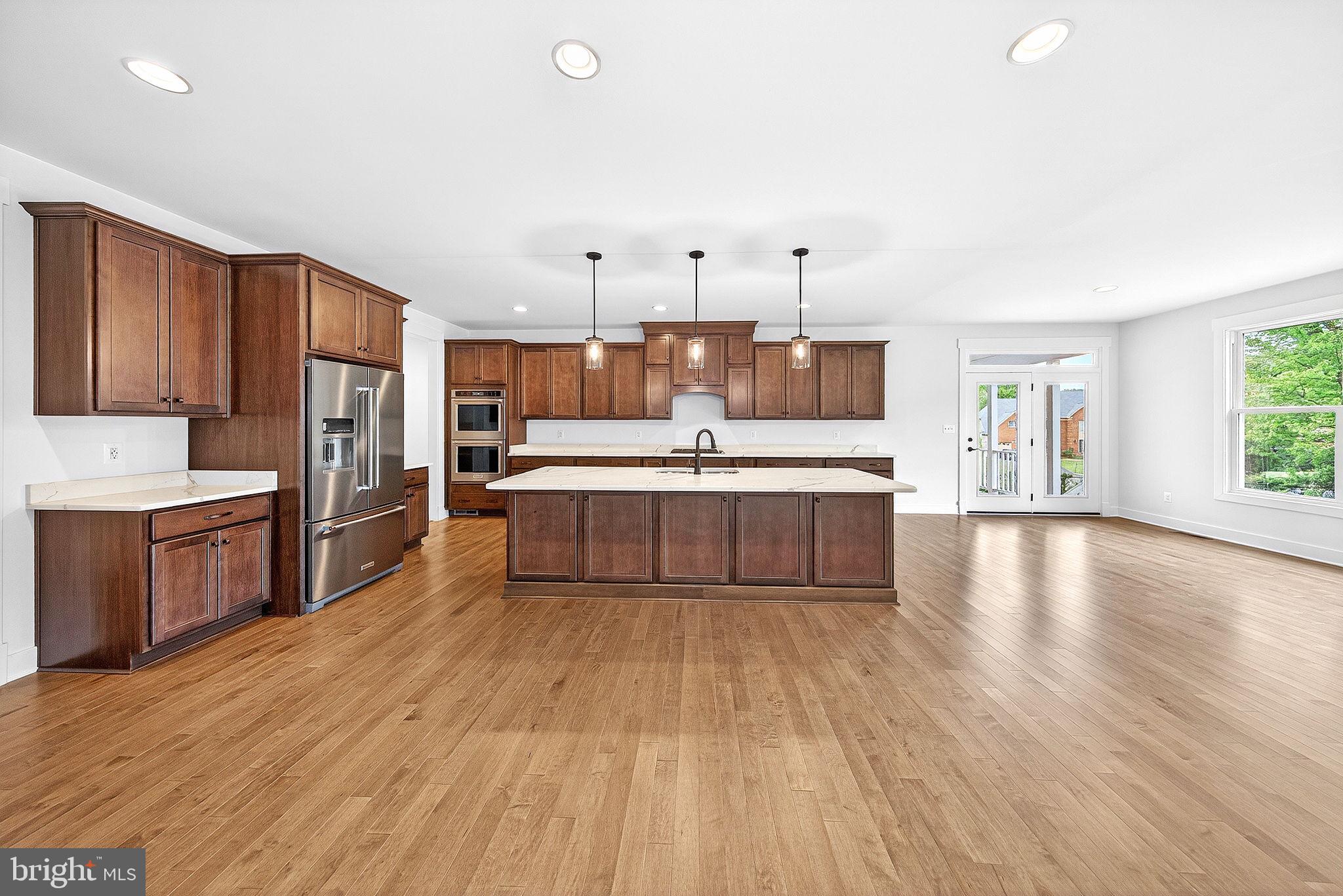 3913 VICTORIA OAKS TRAIL