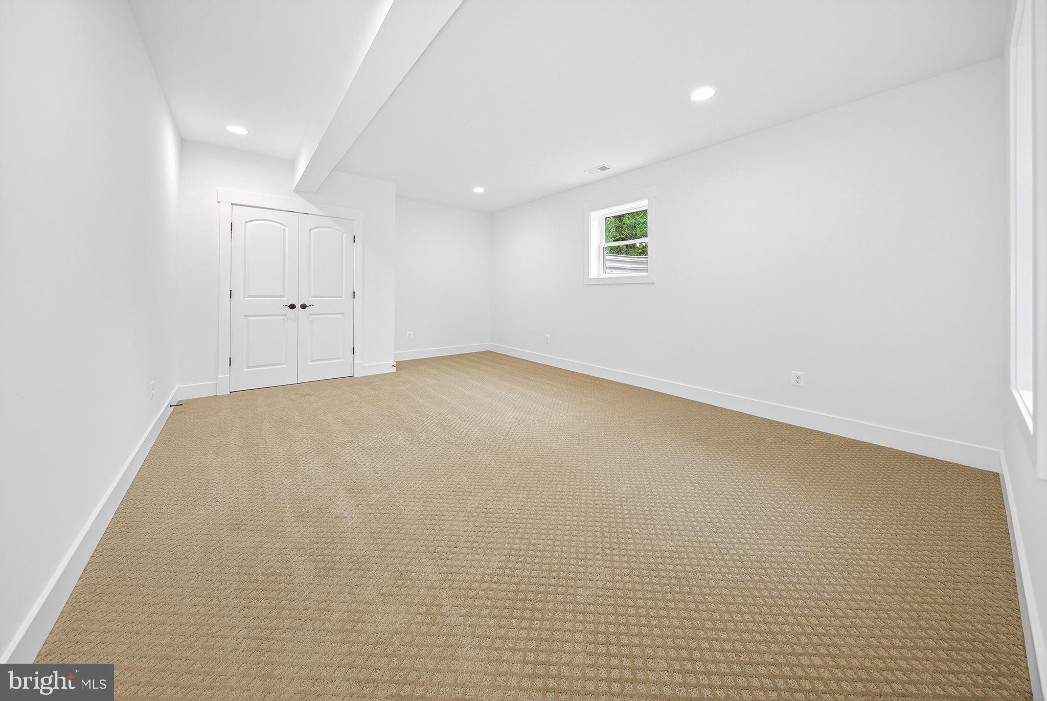 3913 VICTORIA OAKS TRAIL