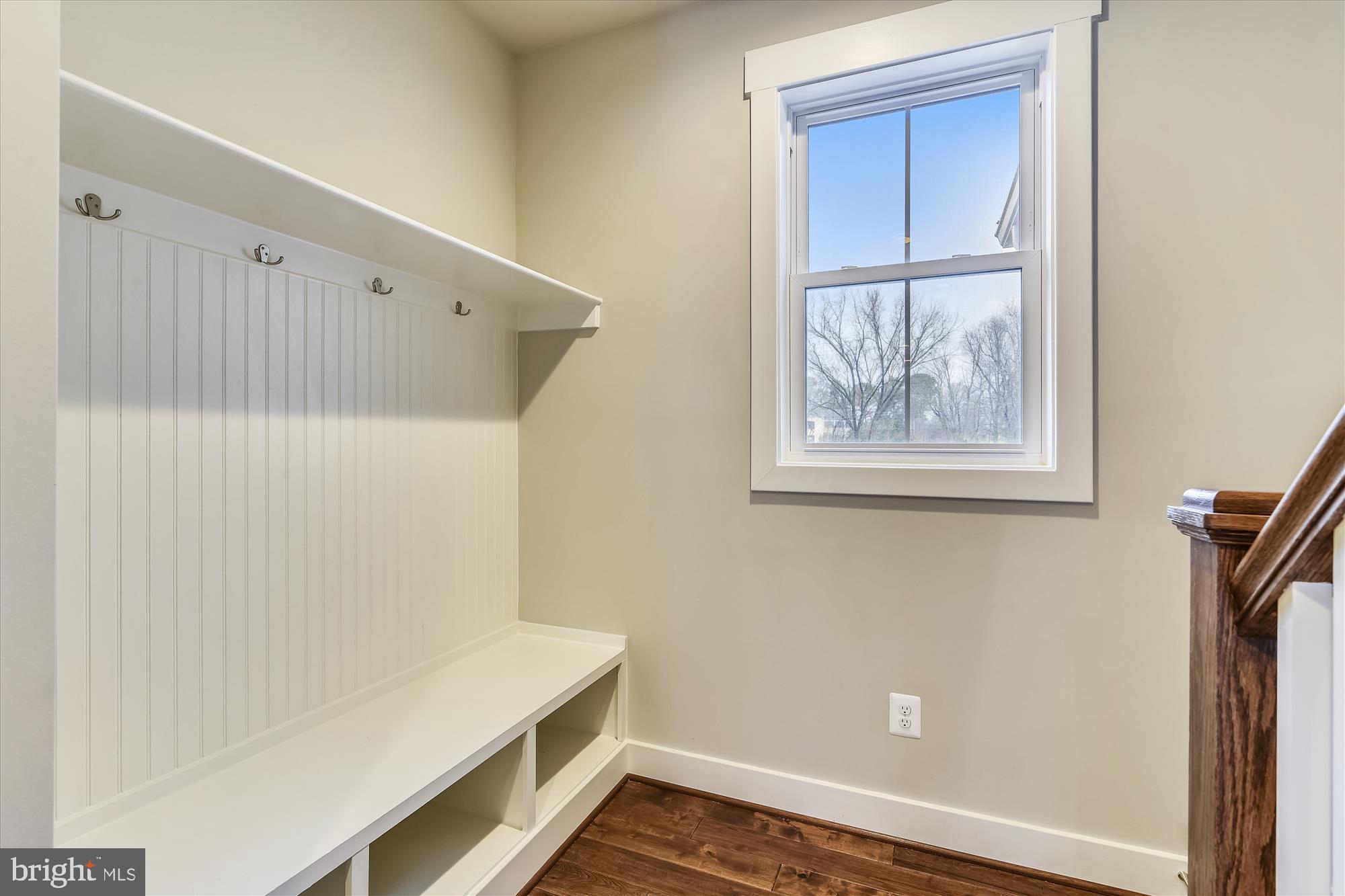 3913 VICTORIA OAKS TRAIL