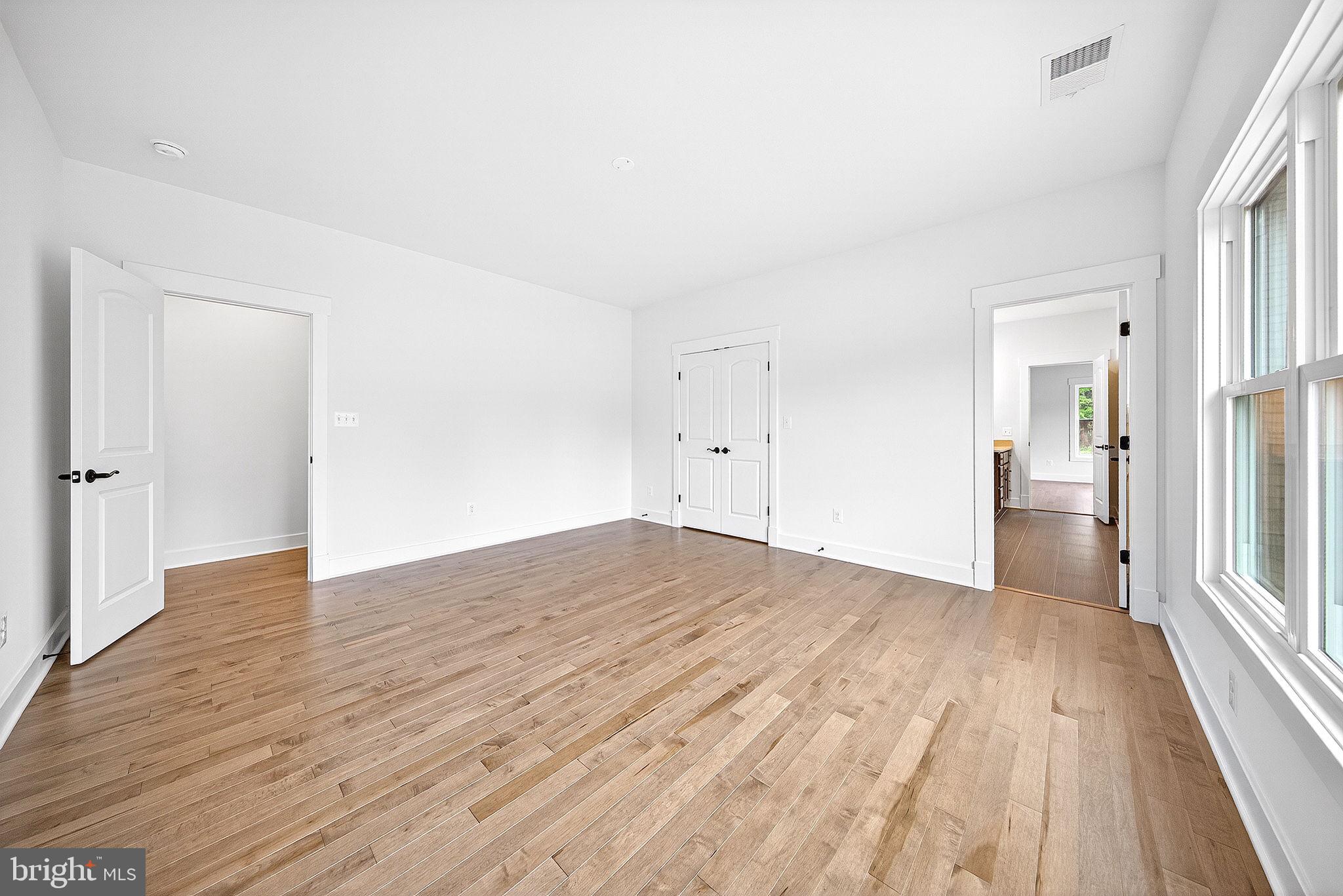 3913 VICTORIA OAKS TRAIL