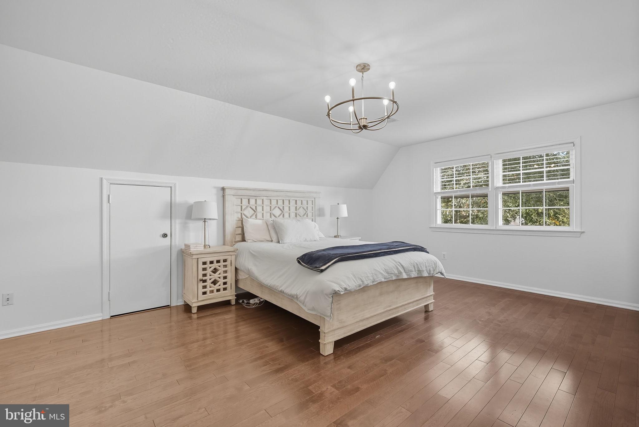 10218 TAMARACK DRIVE