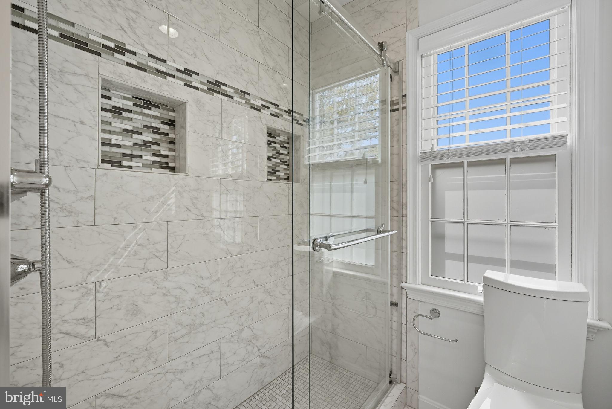 10218 TAMARACK DRIVE