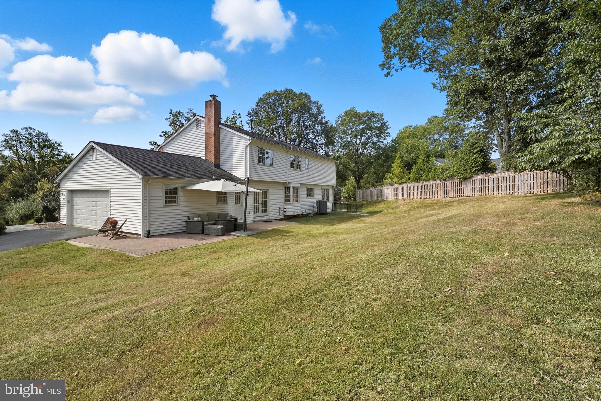 10218 TAMARACK DRIVE