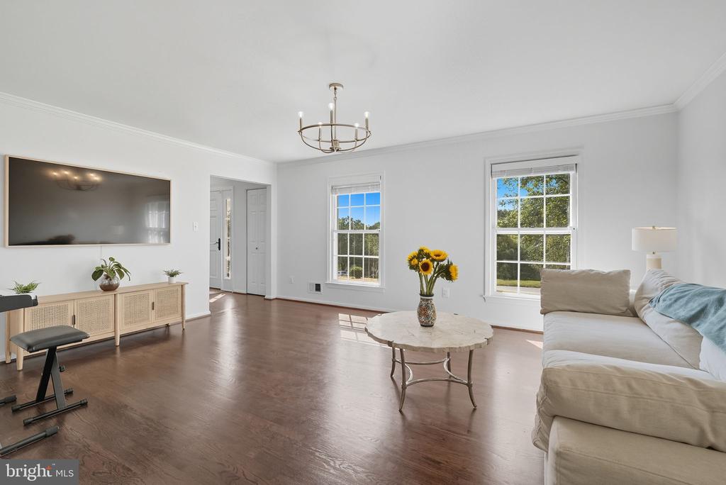 10218 TAMARACK DRIVE