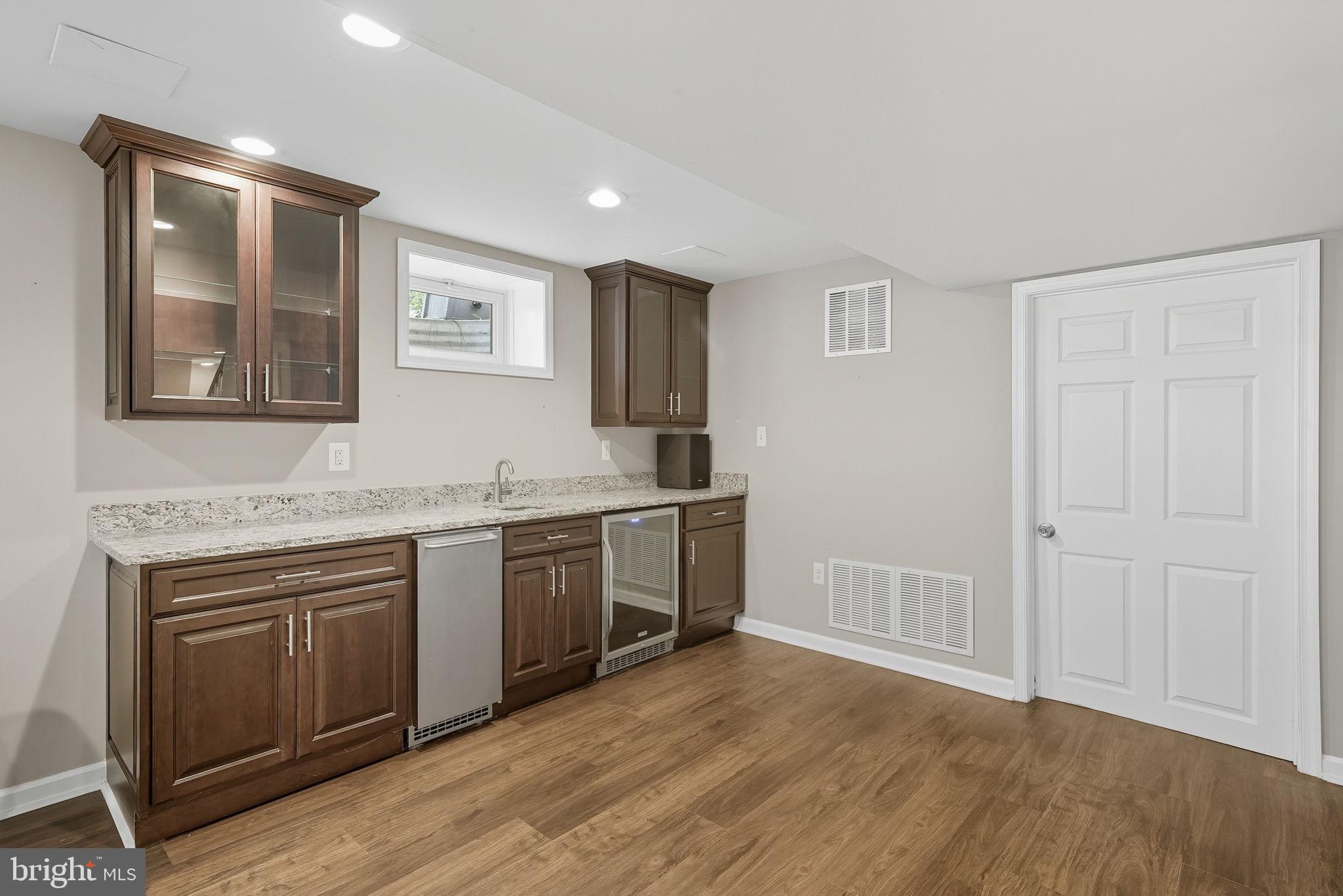 10218 TAMARACK DRIVE