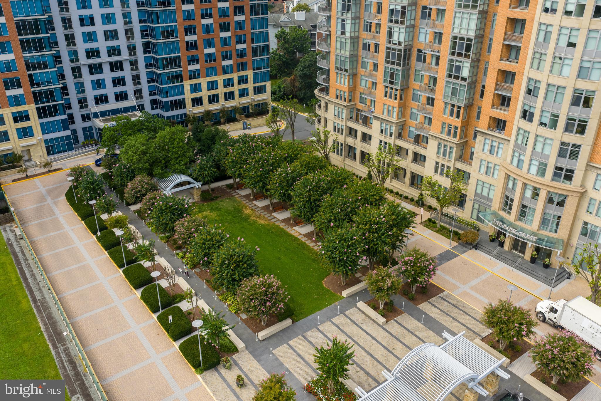 8220 CRESTWOOD HEIGHTS DRIVE 1012