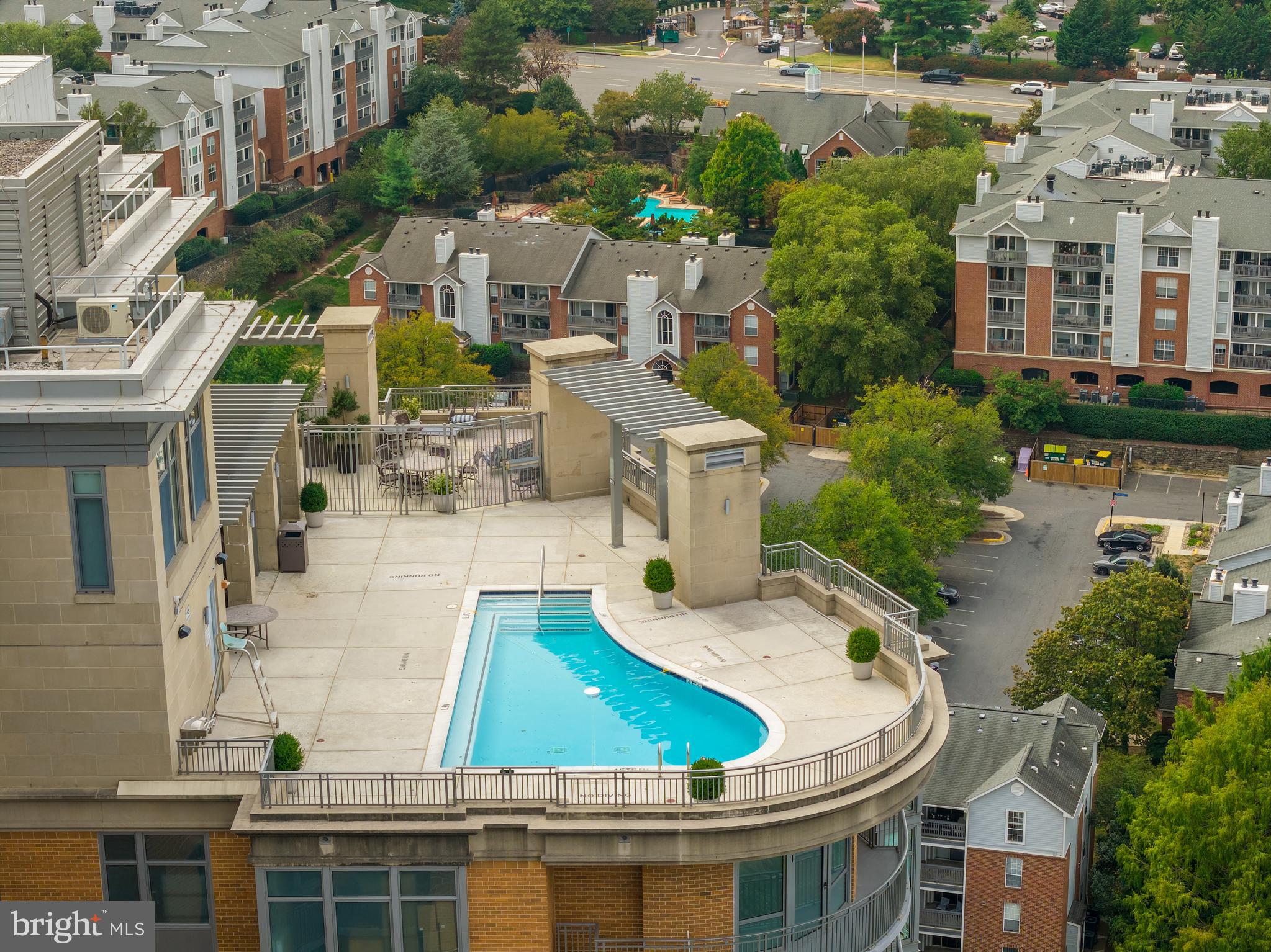 8220 CRESTWOOD HEIGHTS DRIVE 1012