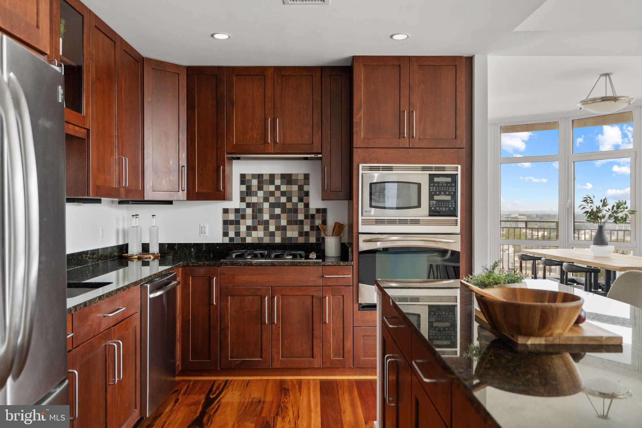 8220 CRESTWOOD HEIGHTS DRIVE 1012