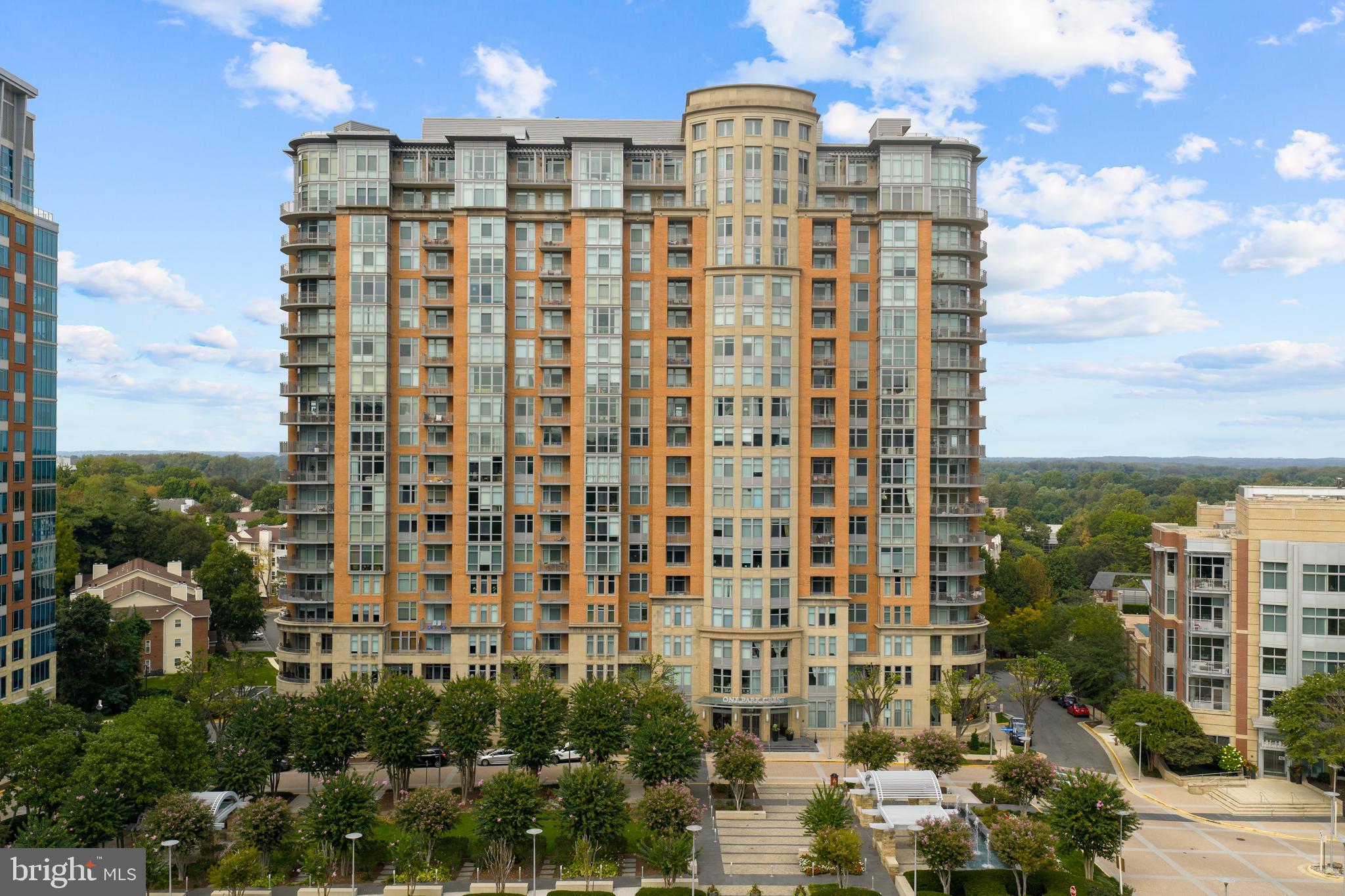 8220 CRESTWOOD HEIGHTS DRIVE 1012