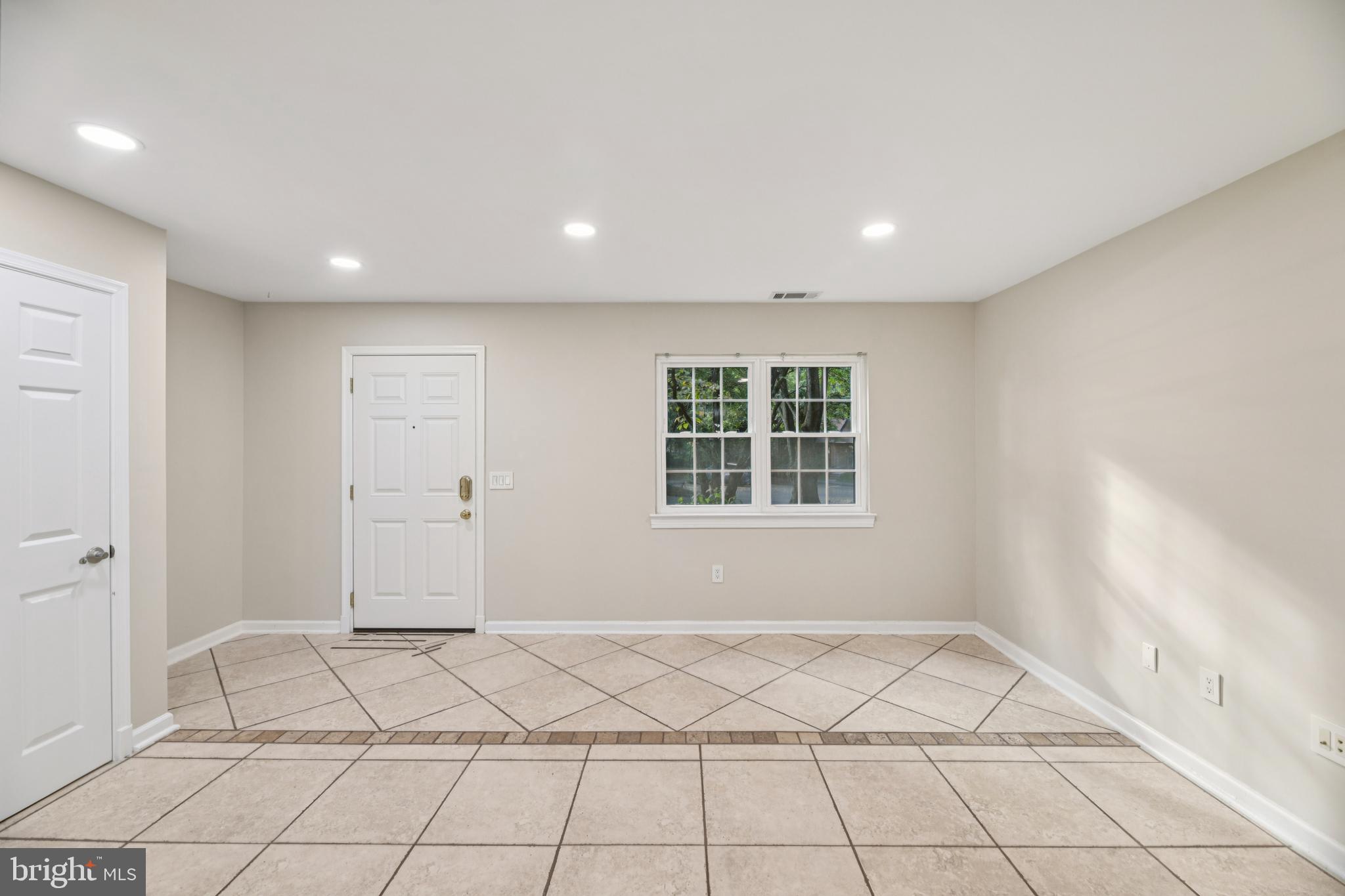 11332 HEADLANDS COURT