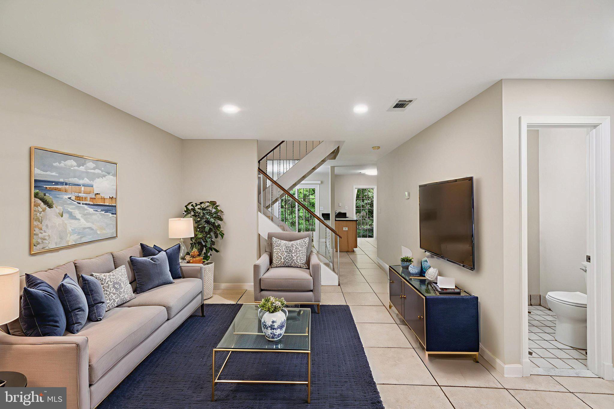 11332 HEADLANDS COURT