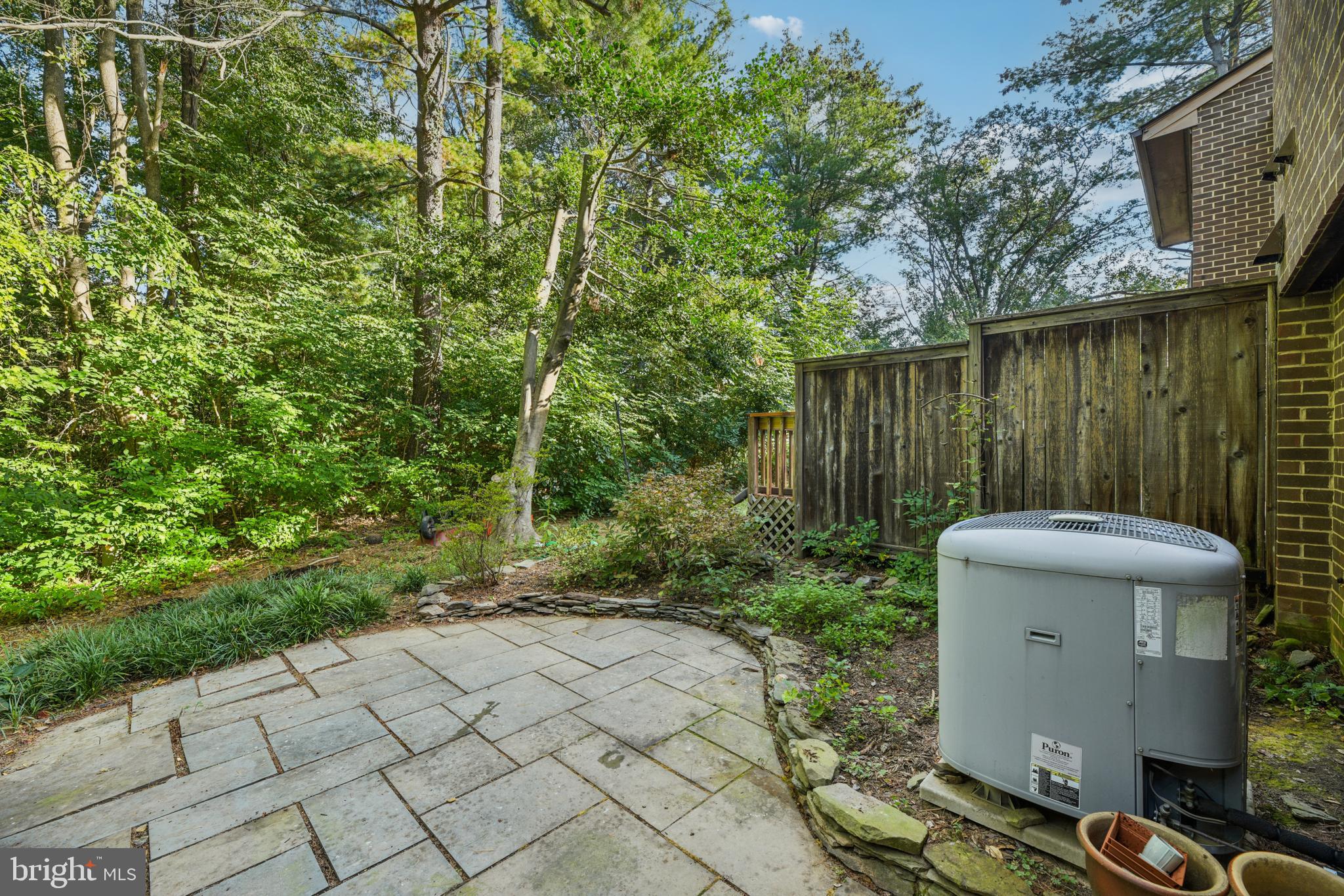 11332 HEADLANDS COURT