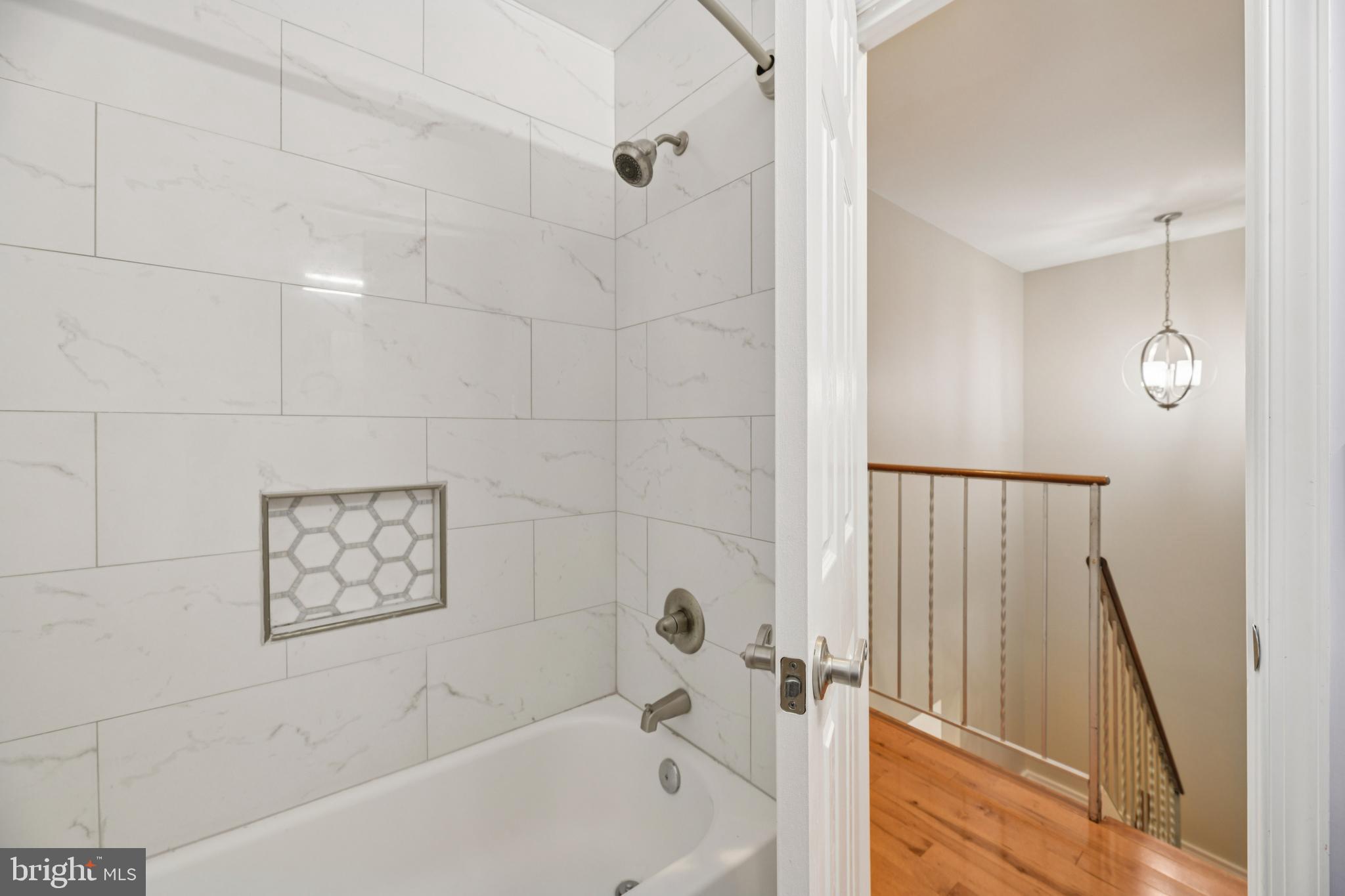 11332 HEADLANDS COURT