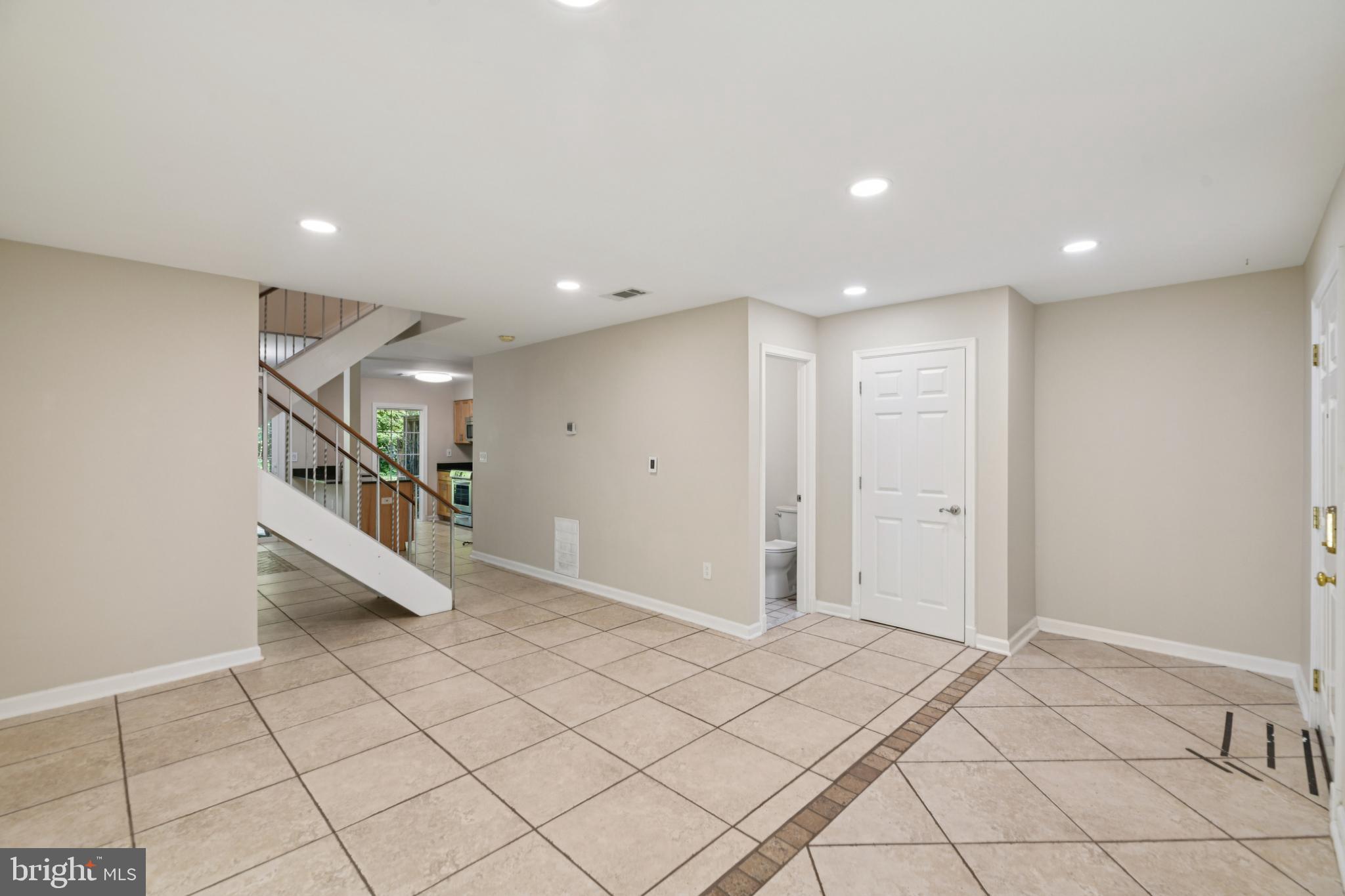 11332 HEADLANDS COURT