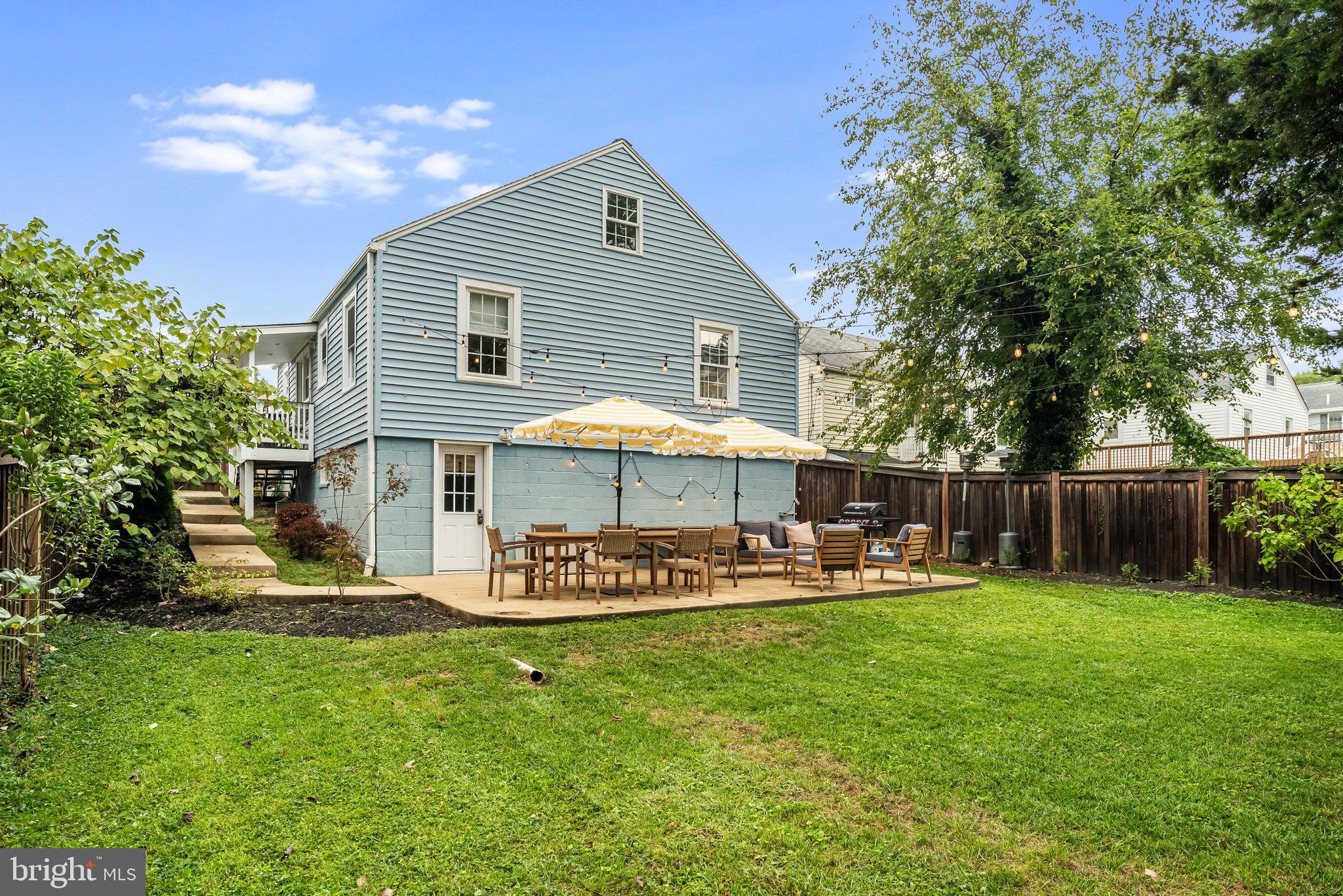 2903 BROOK DRIVE