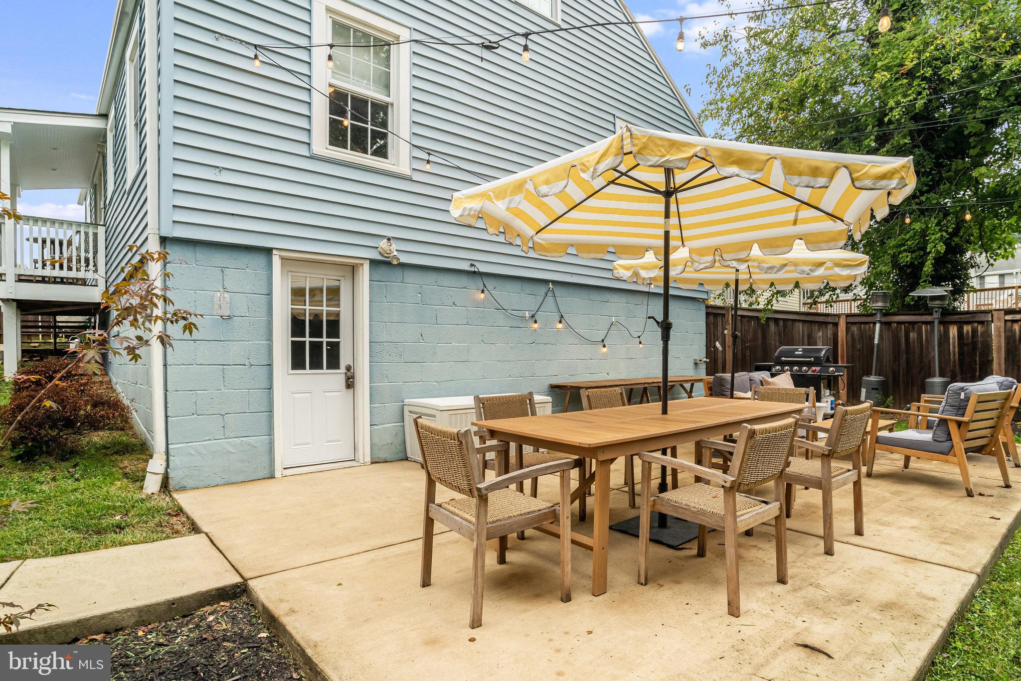 2903 BROOK DRIVE