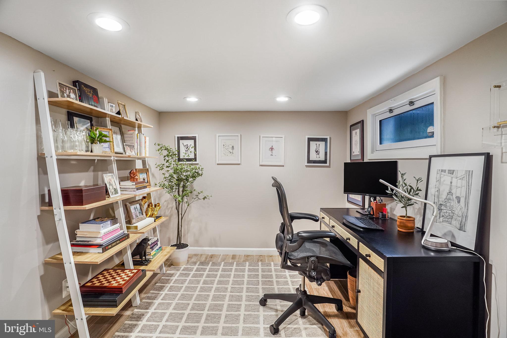 2903 BROOK DRIVE