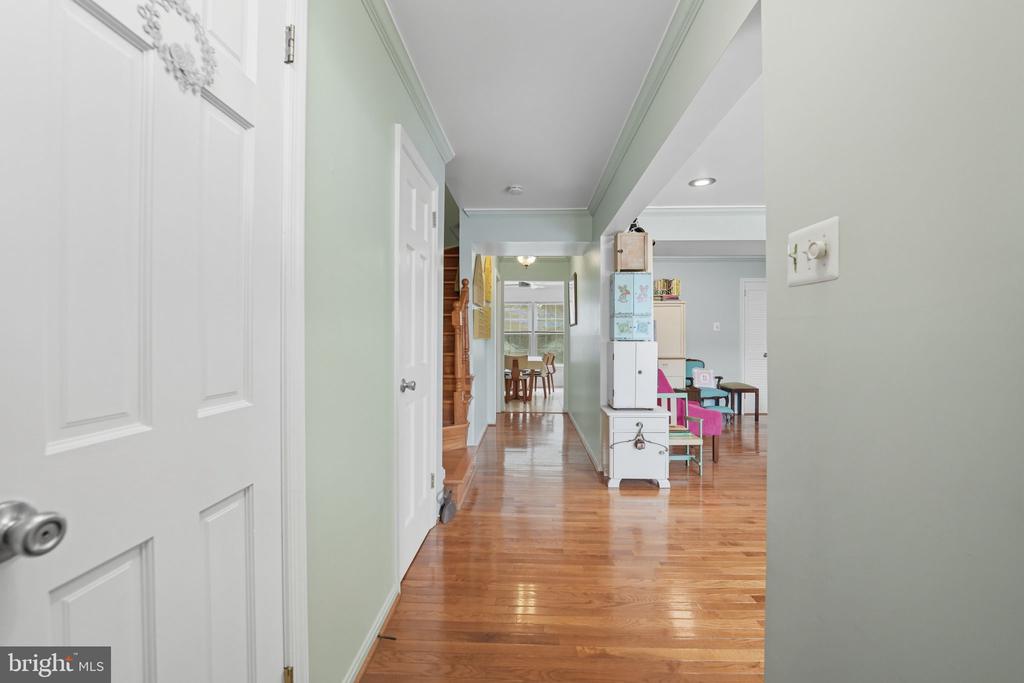 8080 POWDERBROOK LANE