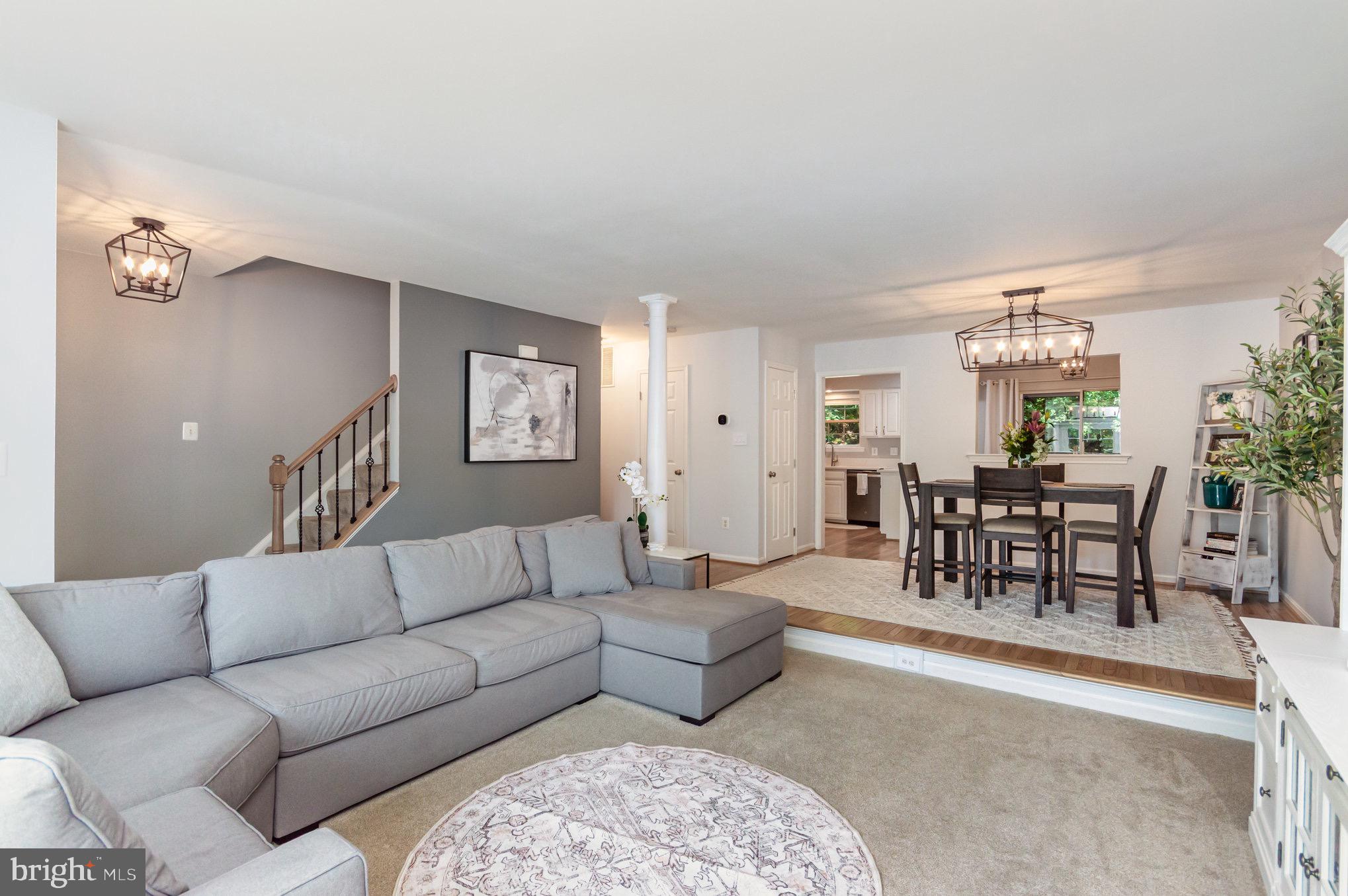 5606 GLENWOOD MEWS DRIVE