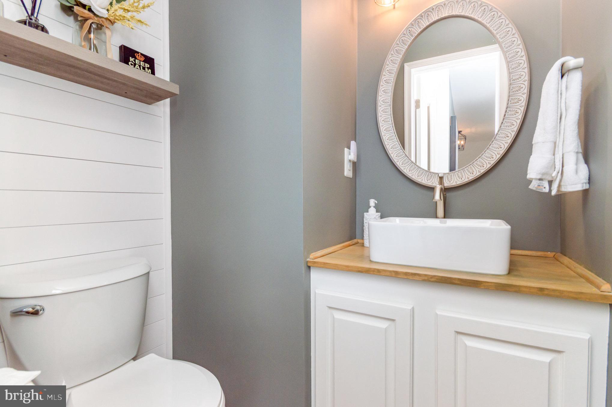 5606 GLENWOOD MEWS DRIVE