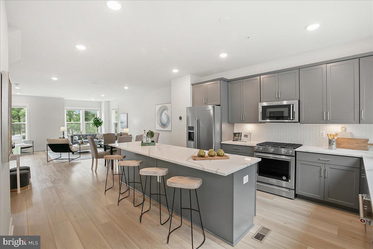 12768 SUNRISE VALLEY DRIVE