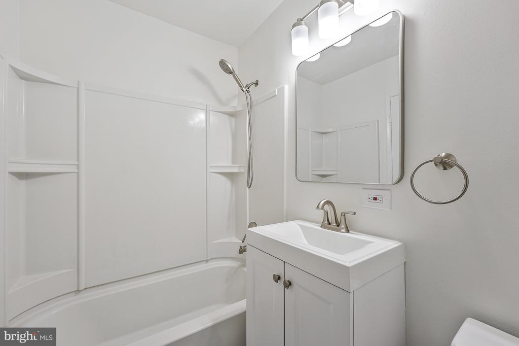 12180 SANIBEL COURT