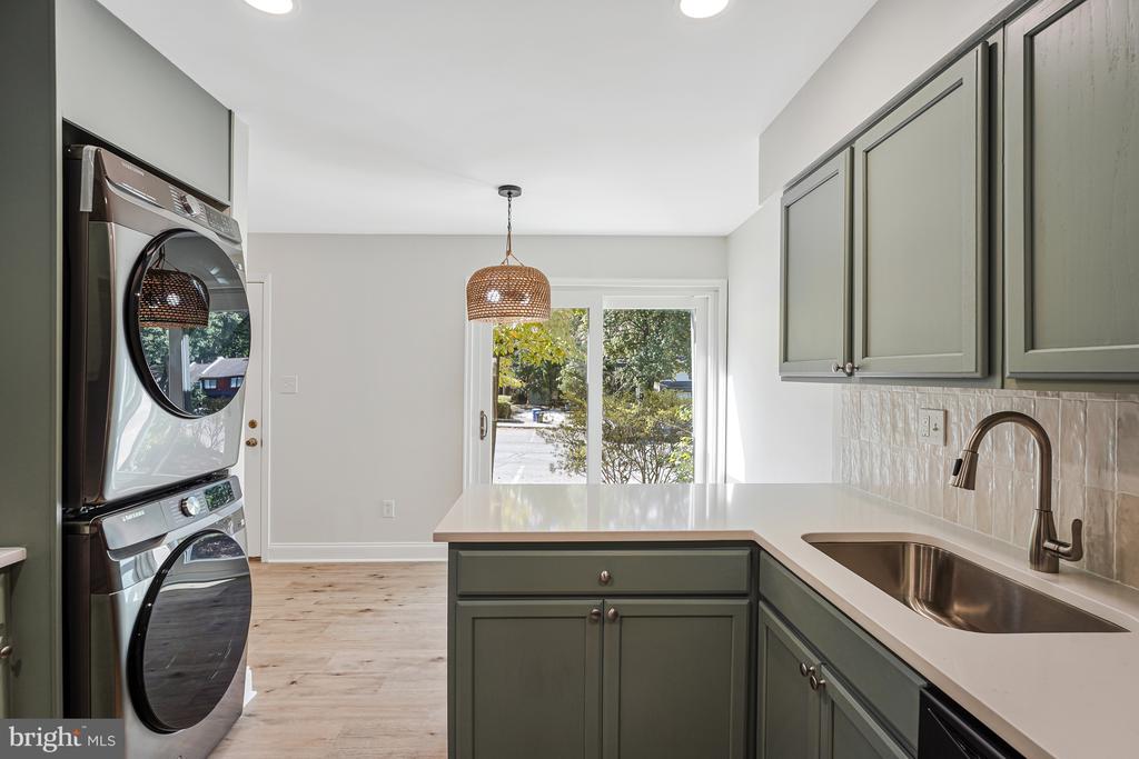 12180 SANIBEL COURT