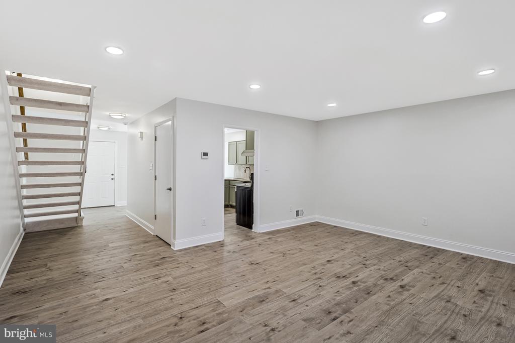 12180 SANIBEL COURT