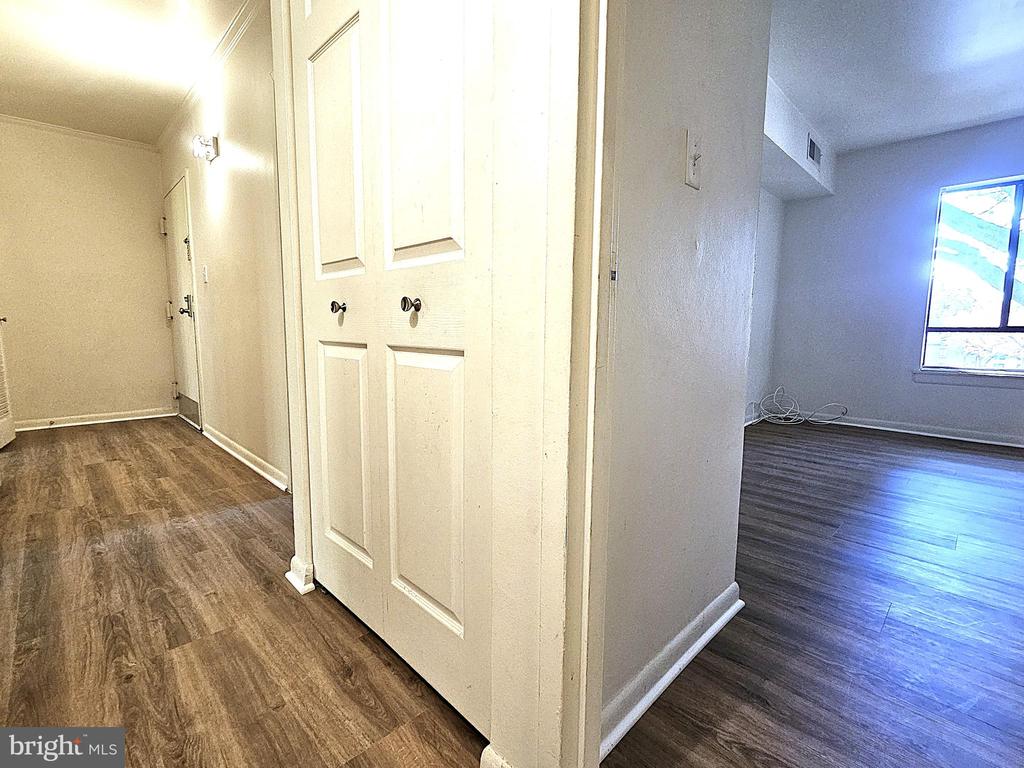 2239 CASTLE ROCK SQUARE 21C