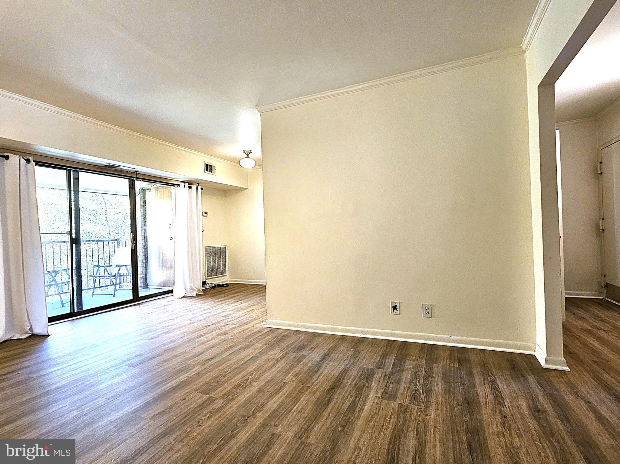 2239 CASTLE ROCK SQUARE 21C