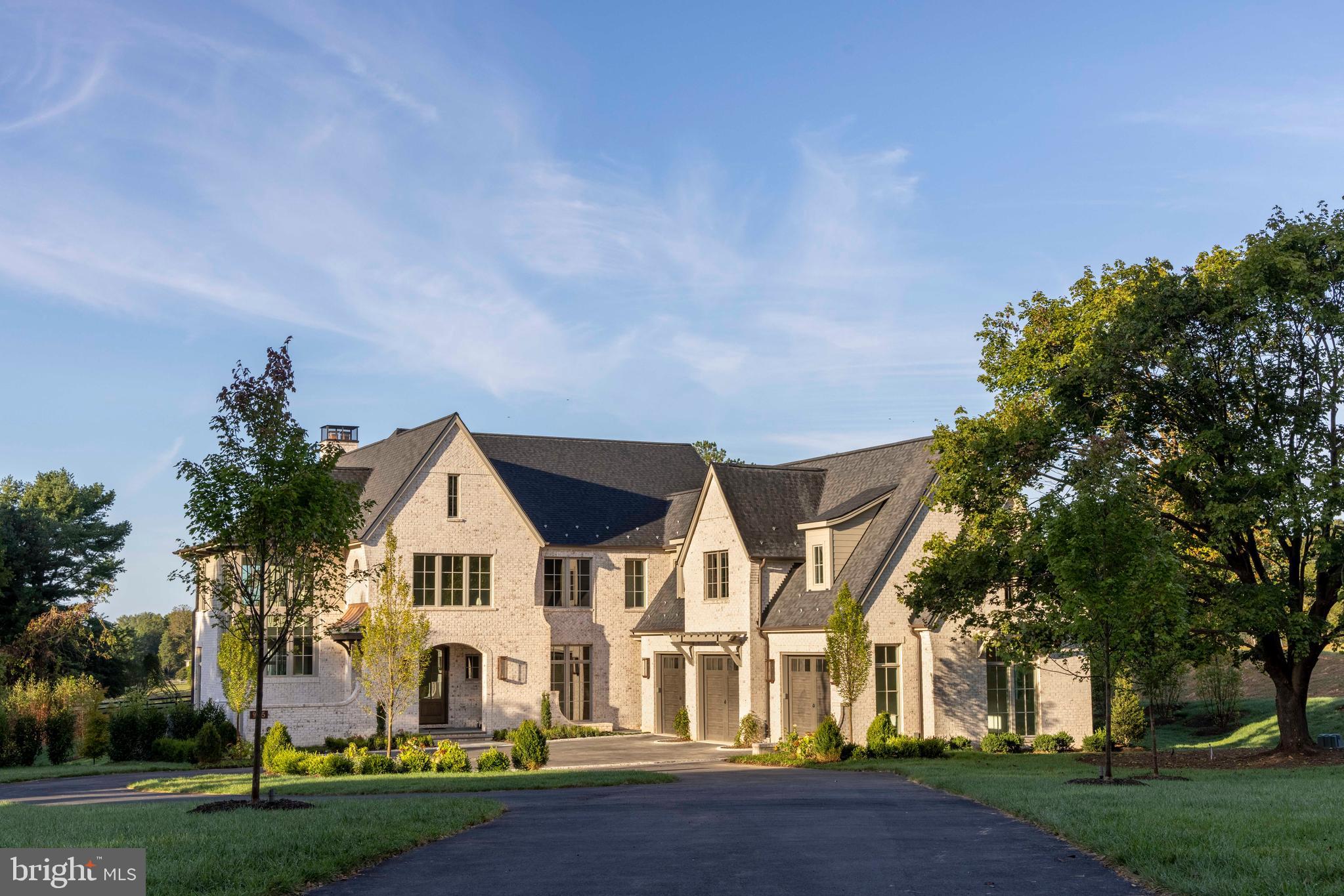 9605 GEORGETOWN PIKE